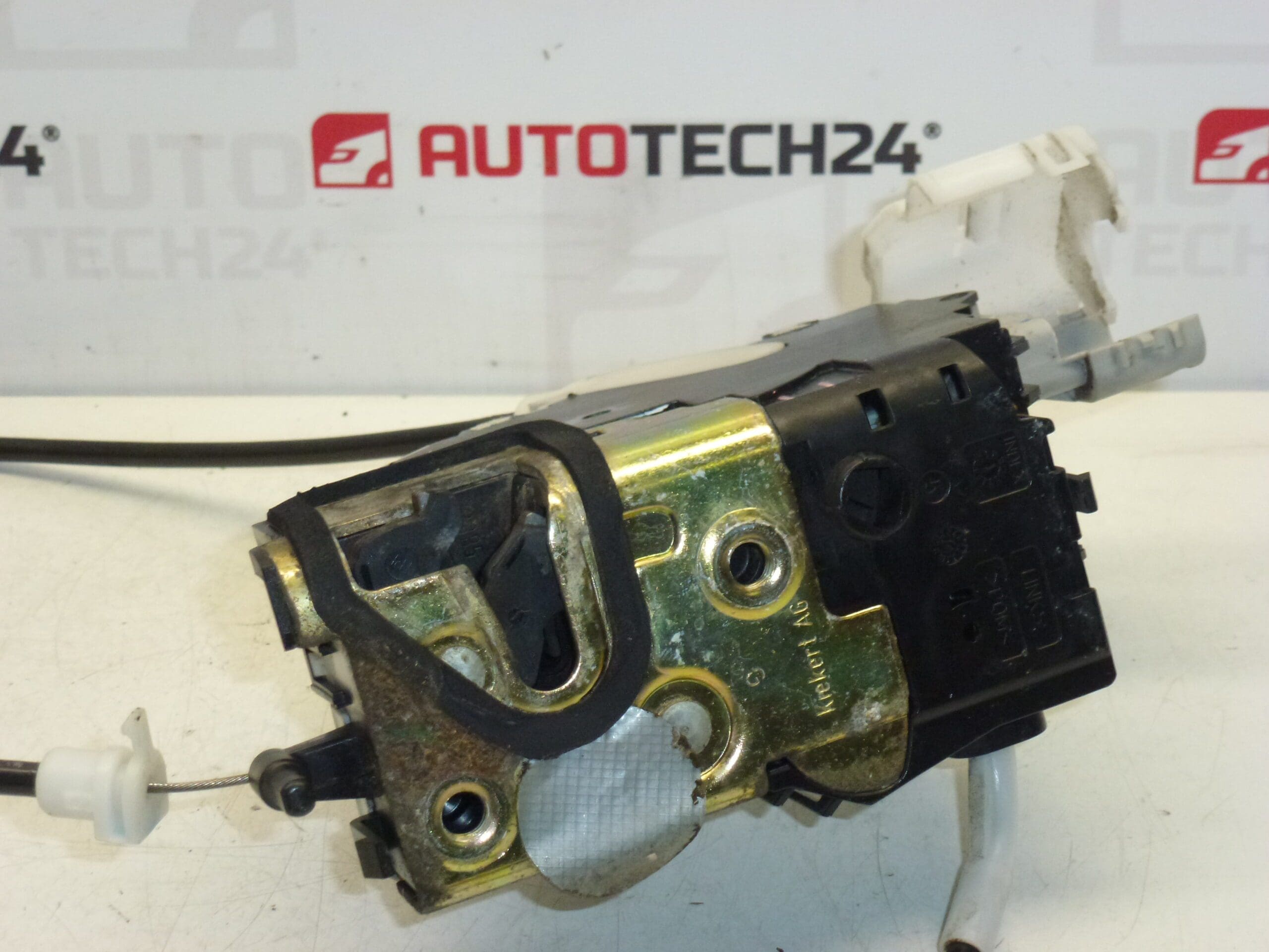 Κλείστρο αριστερής πίσω πόρτας Peugeot 407 9659854380 9137K9 - Image 2