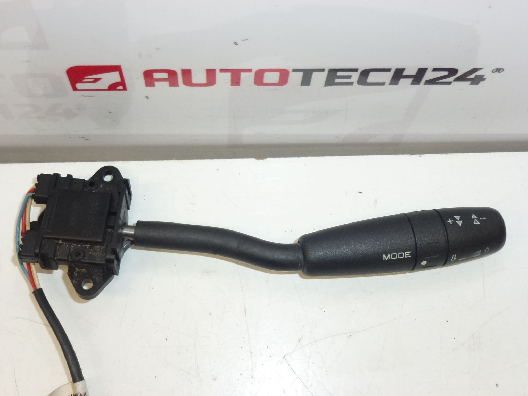 Οδηγός Ραδιοφώνου Citroën Peugeot 96343806ZL 6239J9 - Image 2