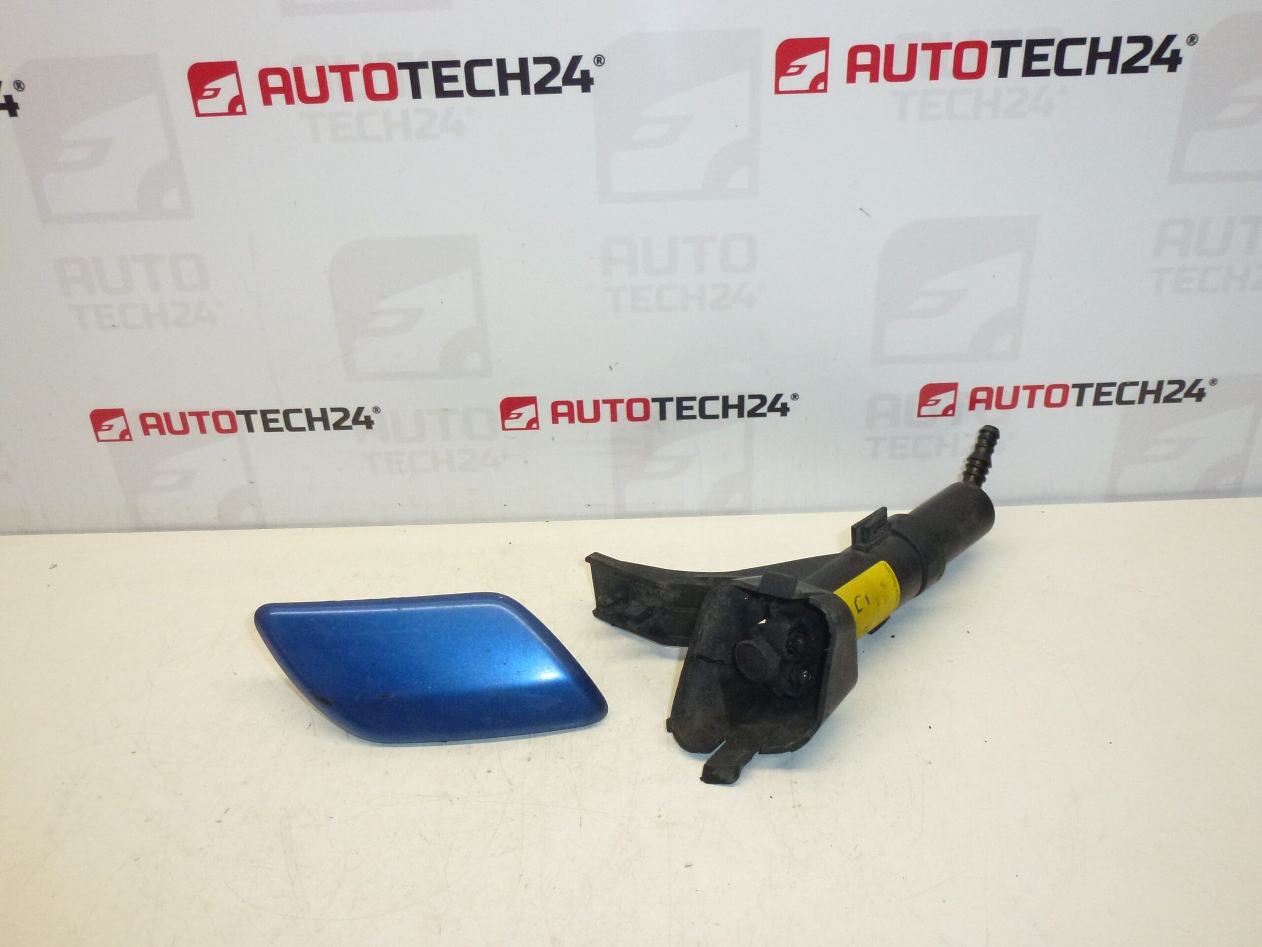 Δεξί ακροφύσιο πλύσης προβολέων πλήρες Peugeot 407 6438L8 6438N0