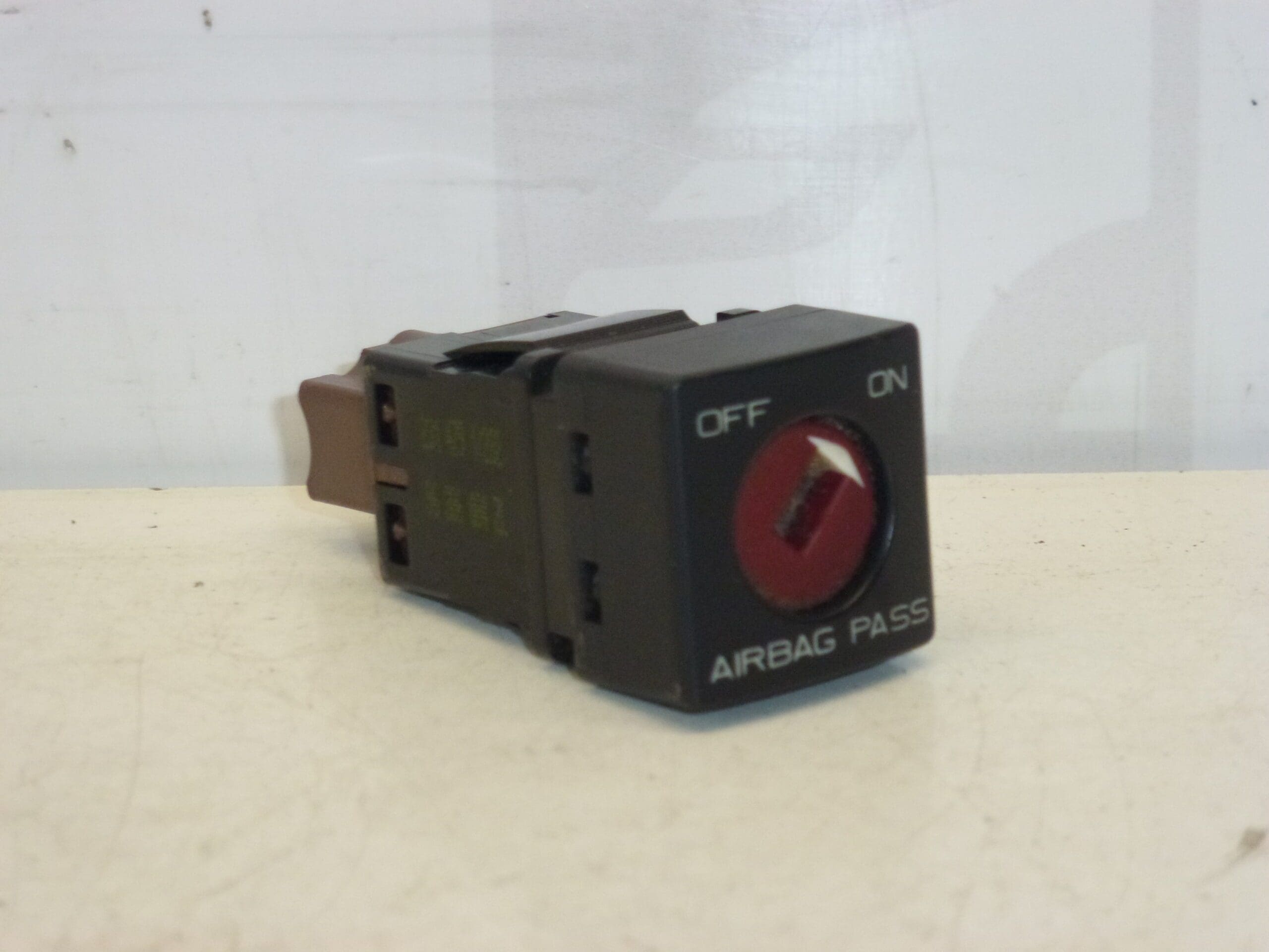 Διακόπτης αερόσακου συνοδηγού για Citroën/Peugeot 96386084ZL - Image 2