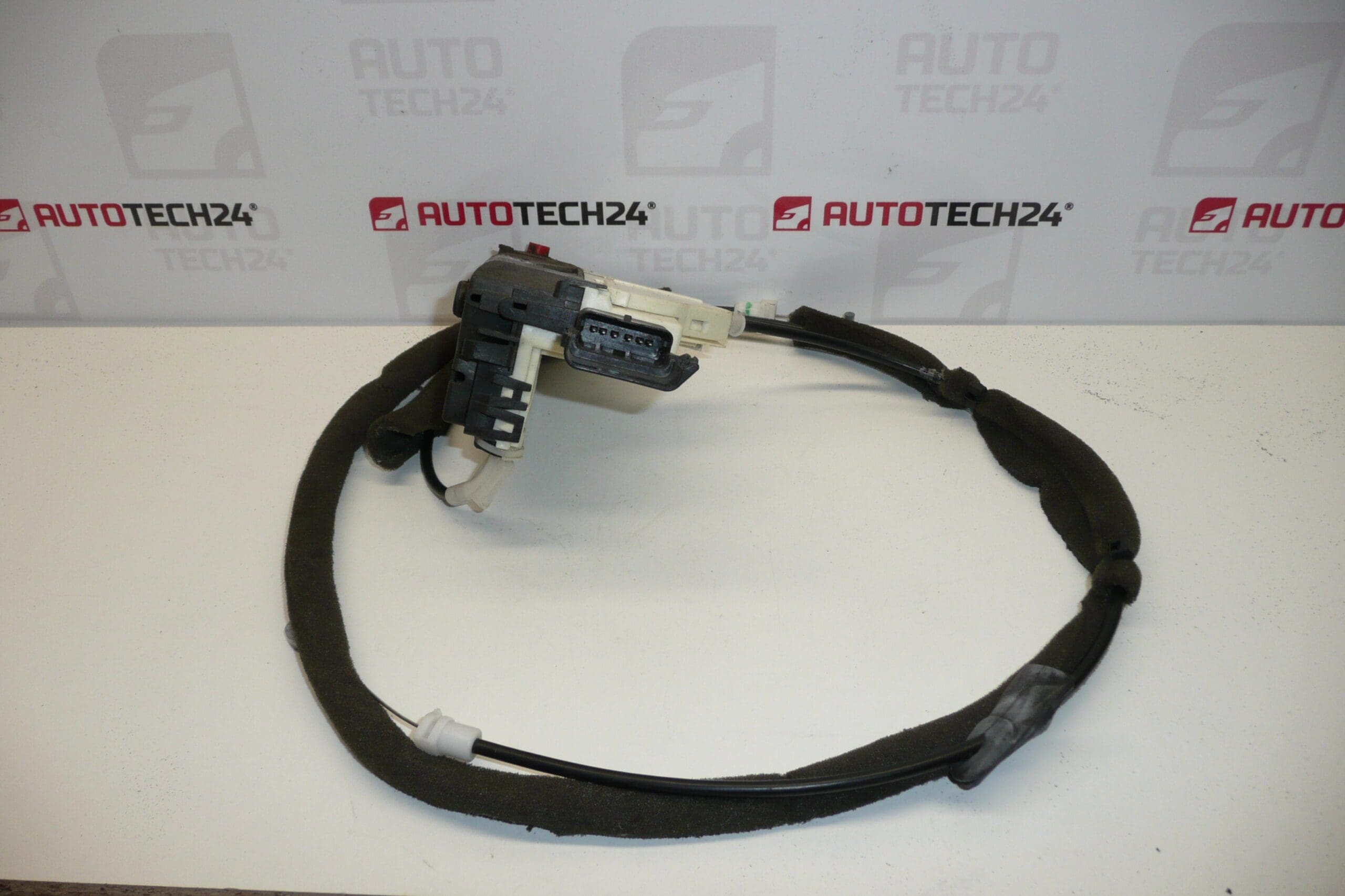 Ηλεκτρική Κλειδαριά Αριστερής Πίσω Πόρτας Citroën Berlingo III PSA 828421 - Image 2