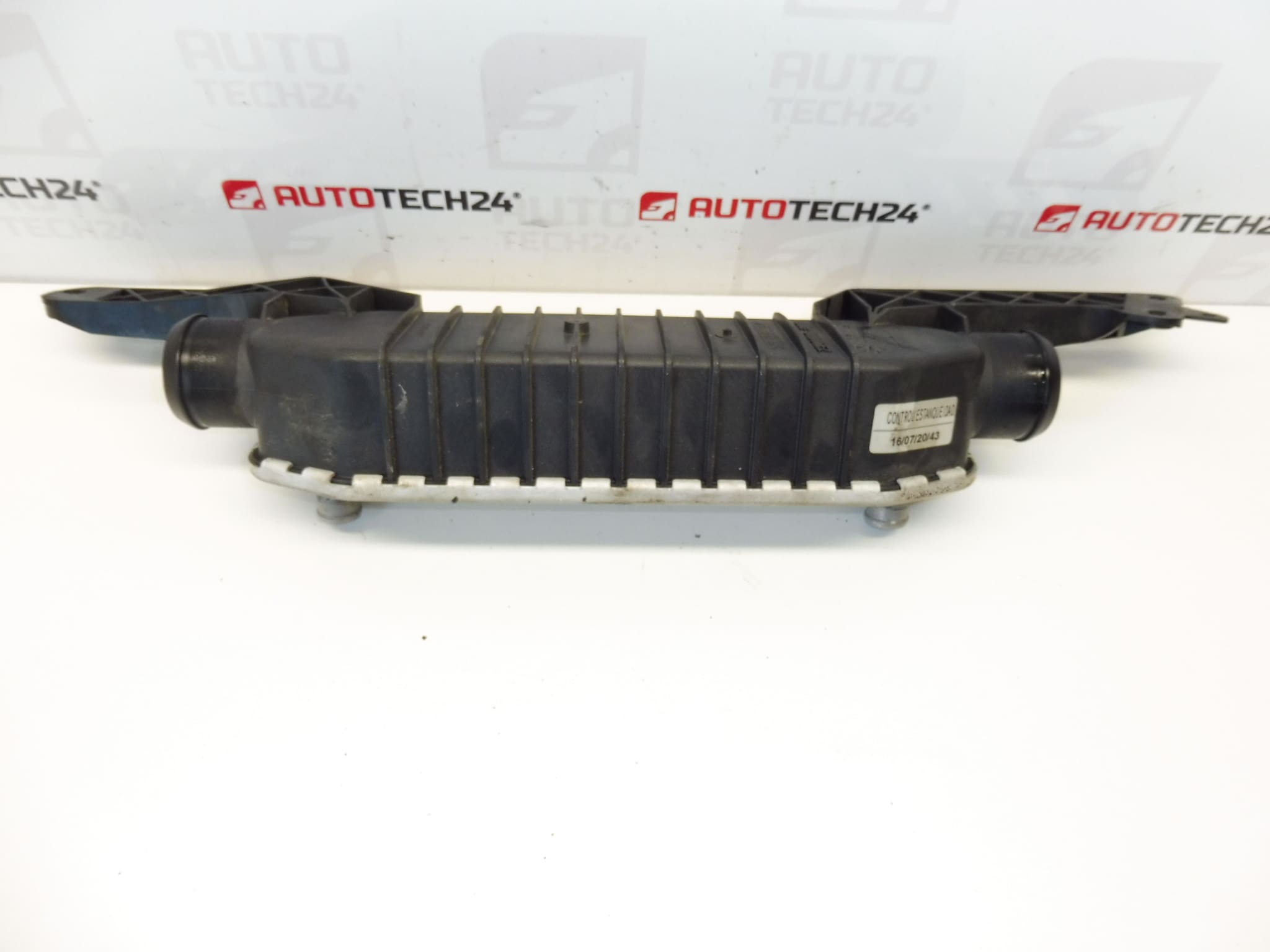 Αντάπτορας αερίου ψυκτικού υγρού Citroën Peugeot 2.0 2.2 HDI 0384G7 - Image 2