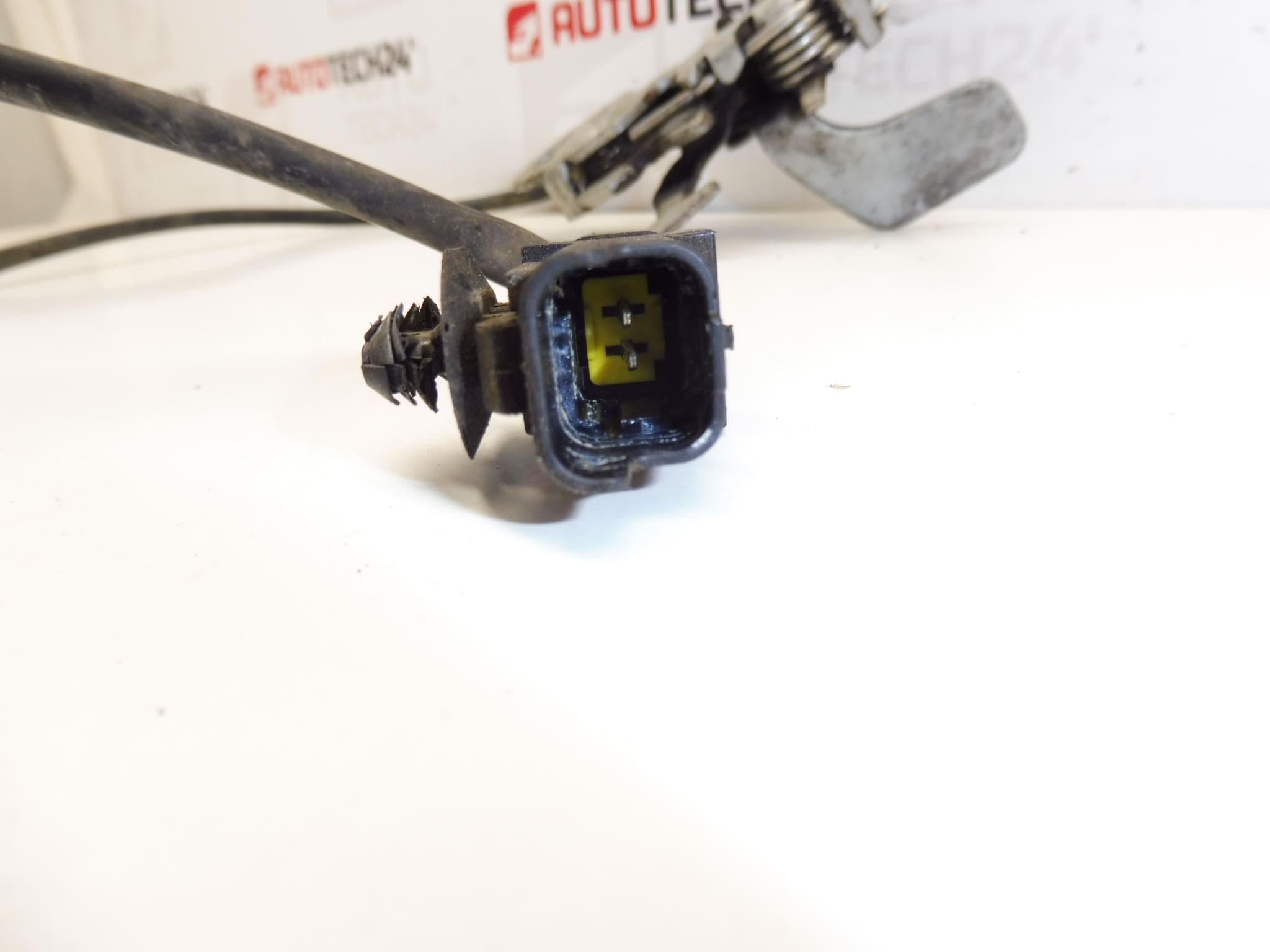 Κλειδαριά καπό PEUGEOT 607 793454 - Image 2