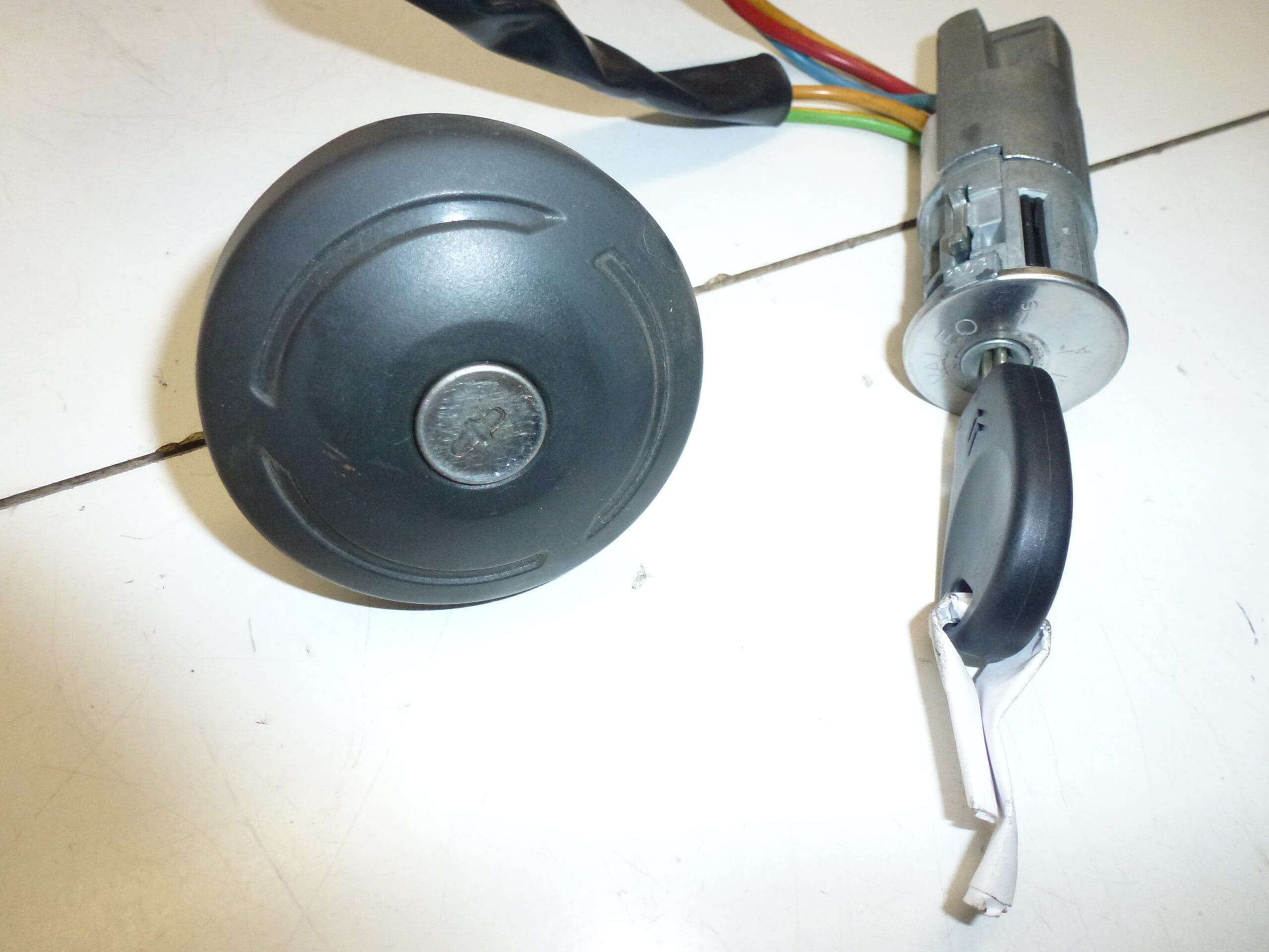 Κλειδαριά Ανάφλεξης Ένα Κλειδί Citroën Xsara Picasso 4162HK - Image 2