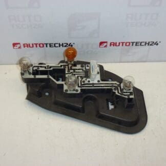 Πρίζα λαμπτήρα πίσω δεξιά φανάρι Citroën C5 sedan