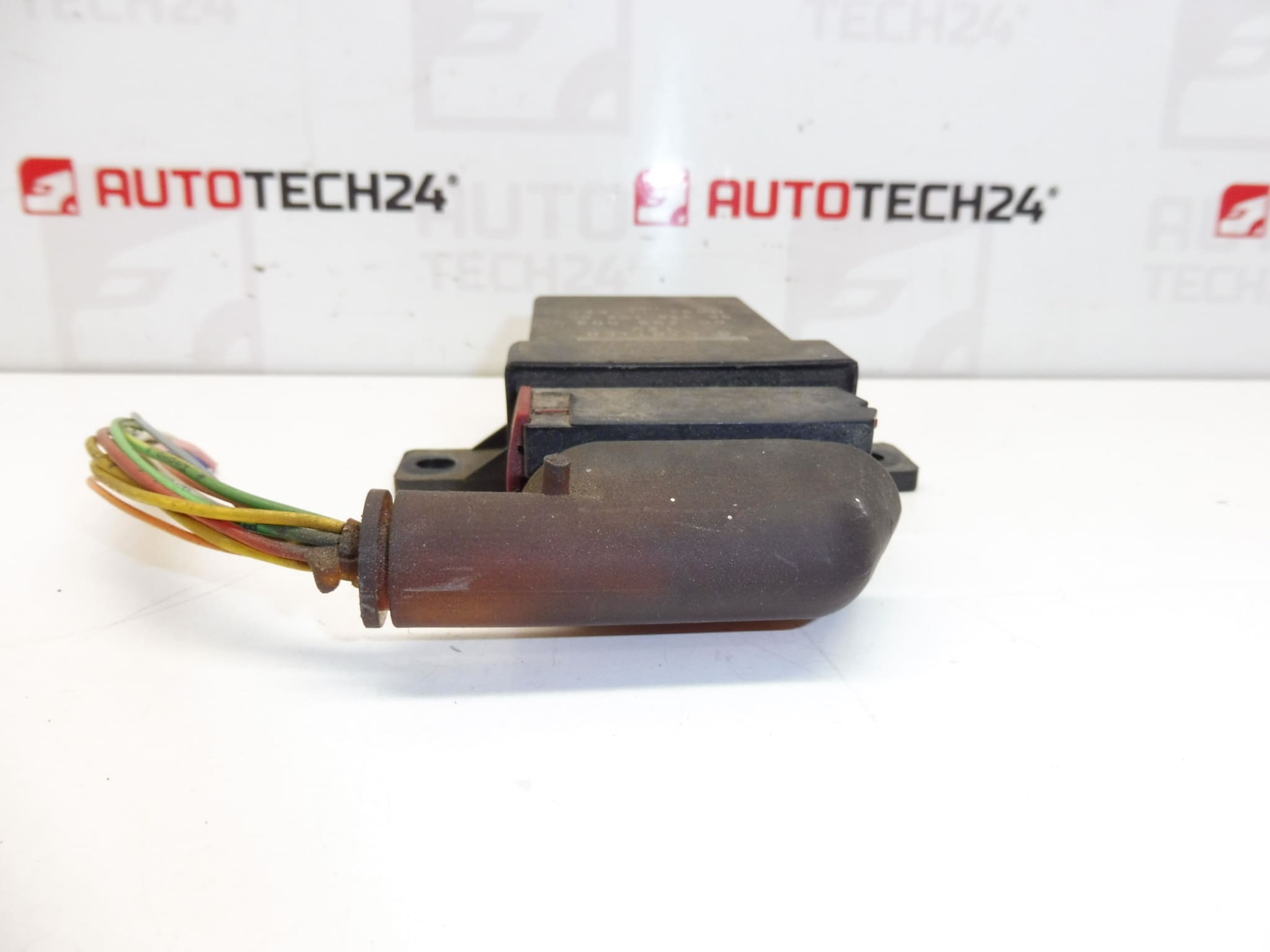 Ρελέ Αεροσυμπιεστών G. CARTIER 9633610280 1338A1 - Image 2