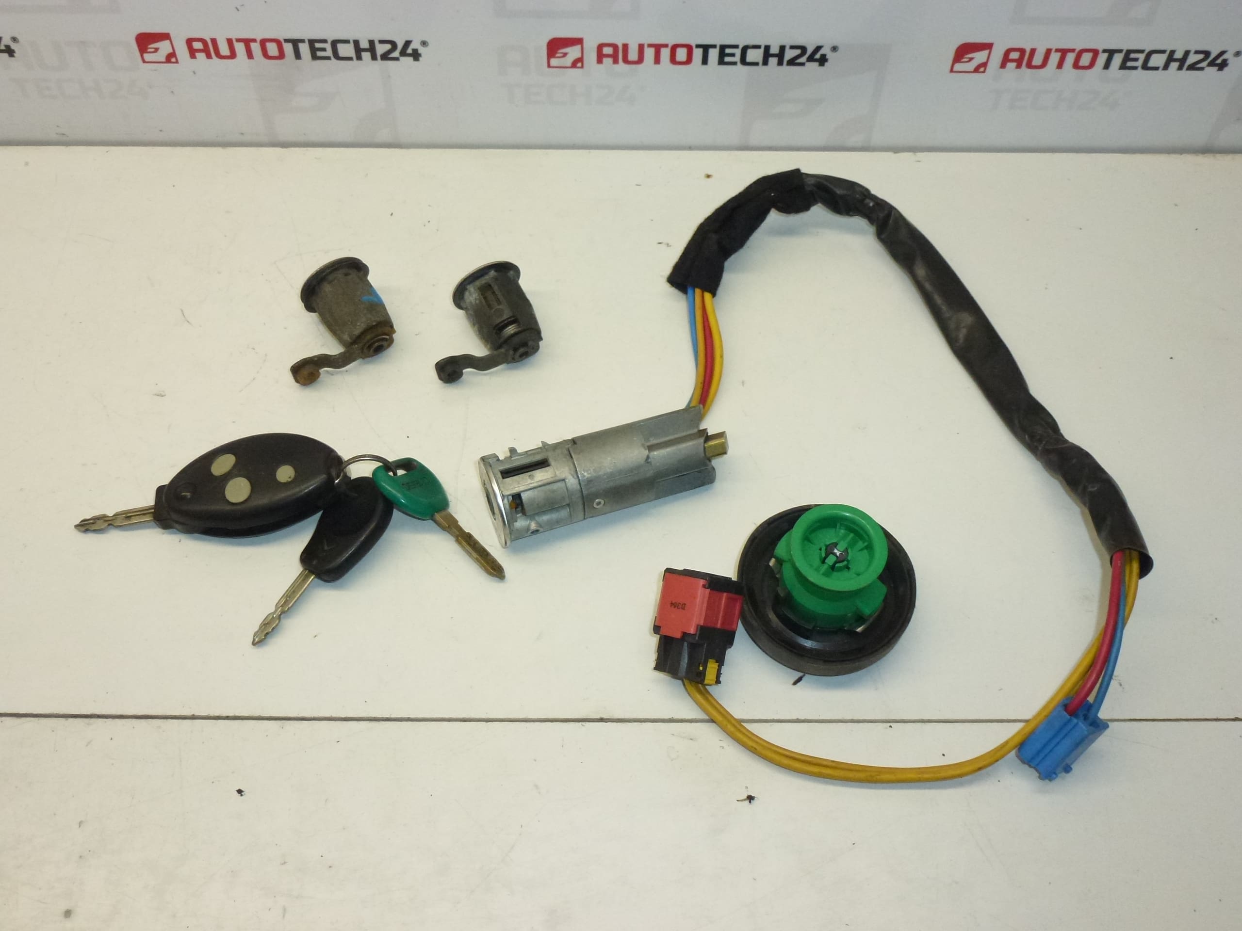 Σετ κλειδαριών με 2 κλειδιά Citroën Xsara 4162Z5 - Image 2