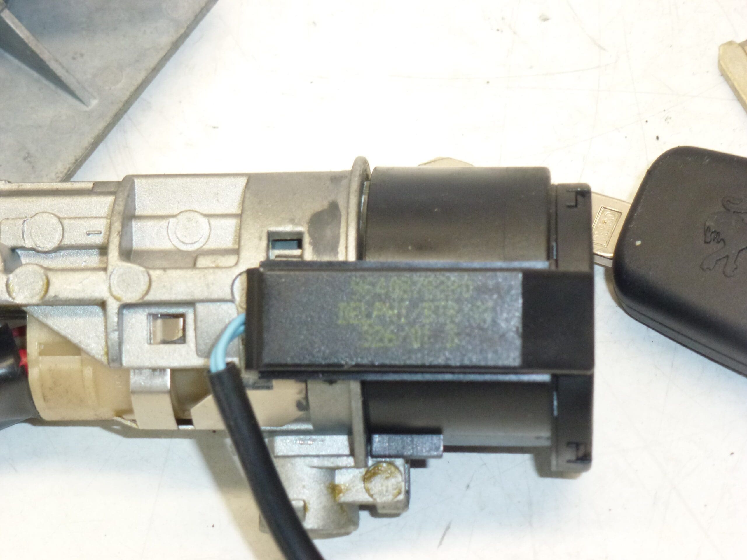 Σετ κλειδαριών + 2 Κλειδιά Peugeot 406 4162Z7 4162Z6 - Image 2