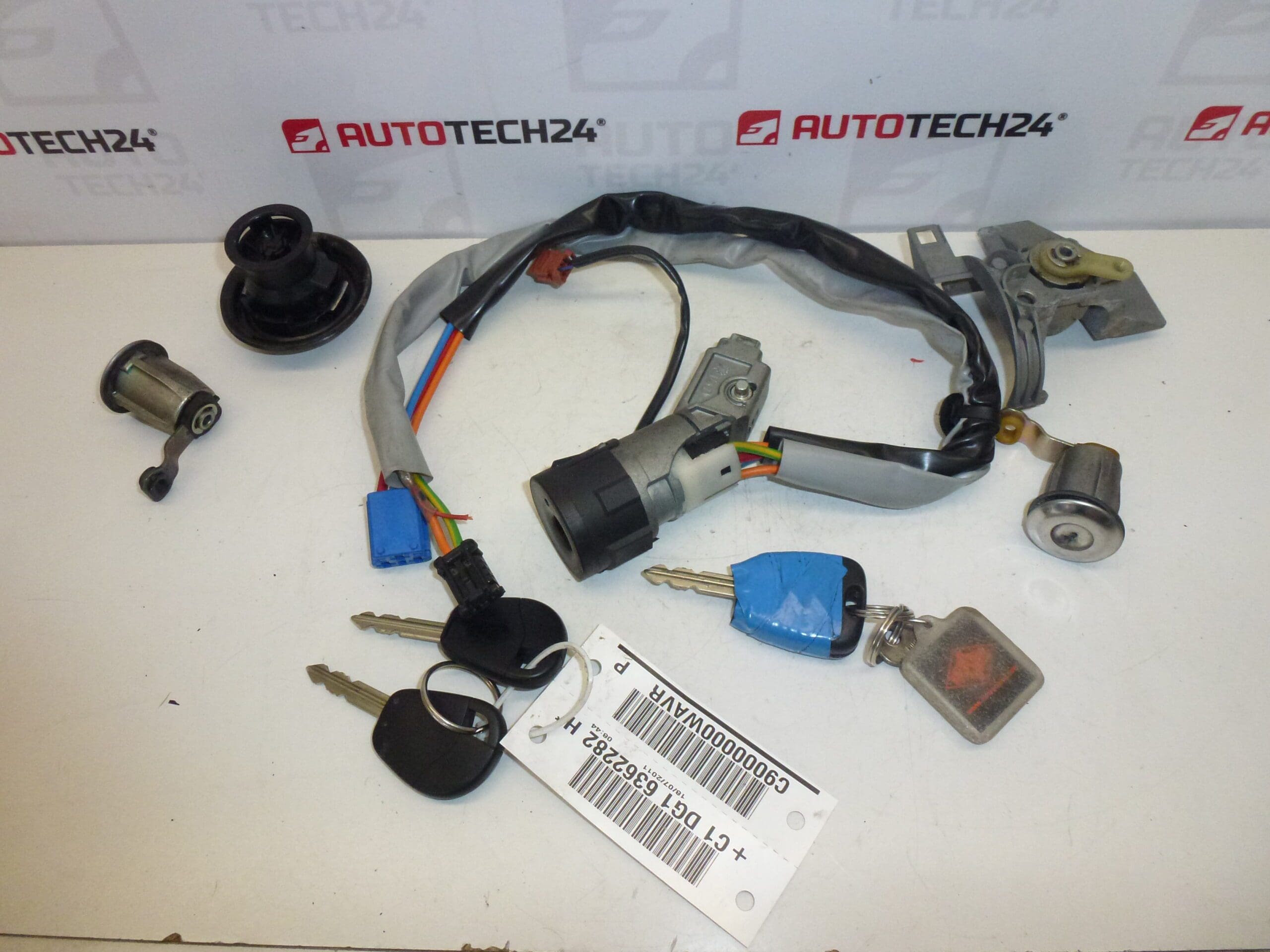 Σύστημα Κλειδιών και Κλειδώματος Citroën Berlingo II 4162CF 3 Κλειδιά - Image 2