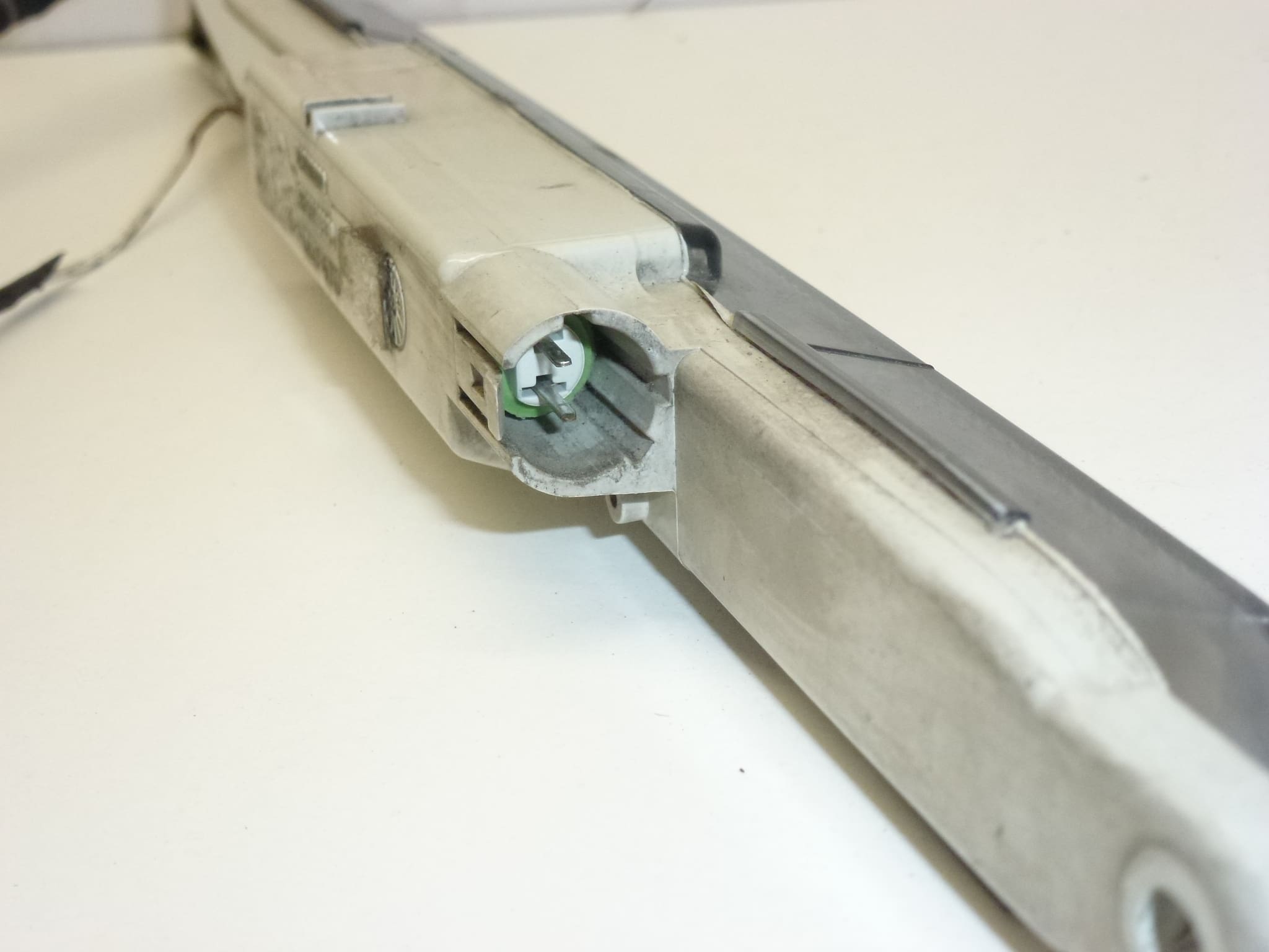 Τρίτο φανάρι φρένων PEUGEOT 406 Kombi 962300938 6350H4 - Image 2