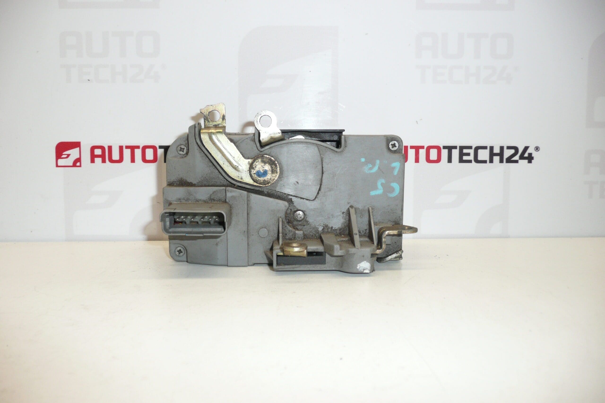 Κλειδαριά κεντρικού κλειδώματος (αριστερή εμπρόσθια πόρτα) Citroën C5 I & II - 9135J1 - Image 2