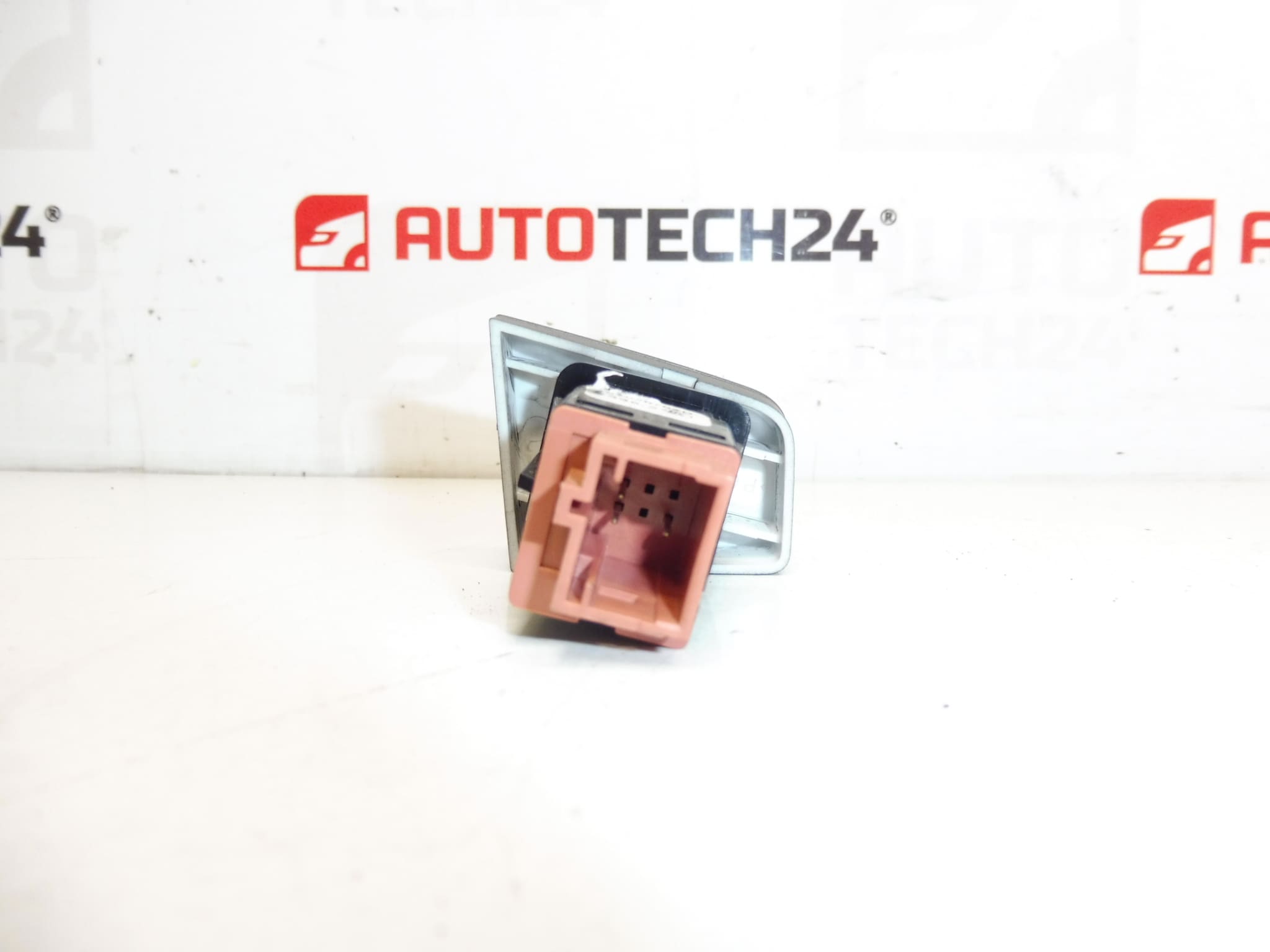 Οδηγός Έκτακτης Ανάγκης Citroën C-Elysée Peugeot 301 96765876ZD - Image 2