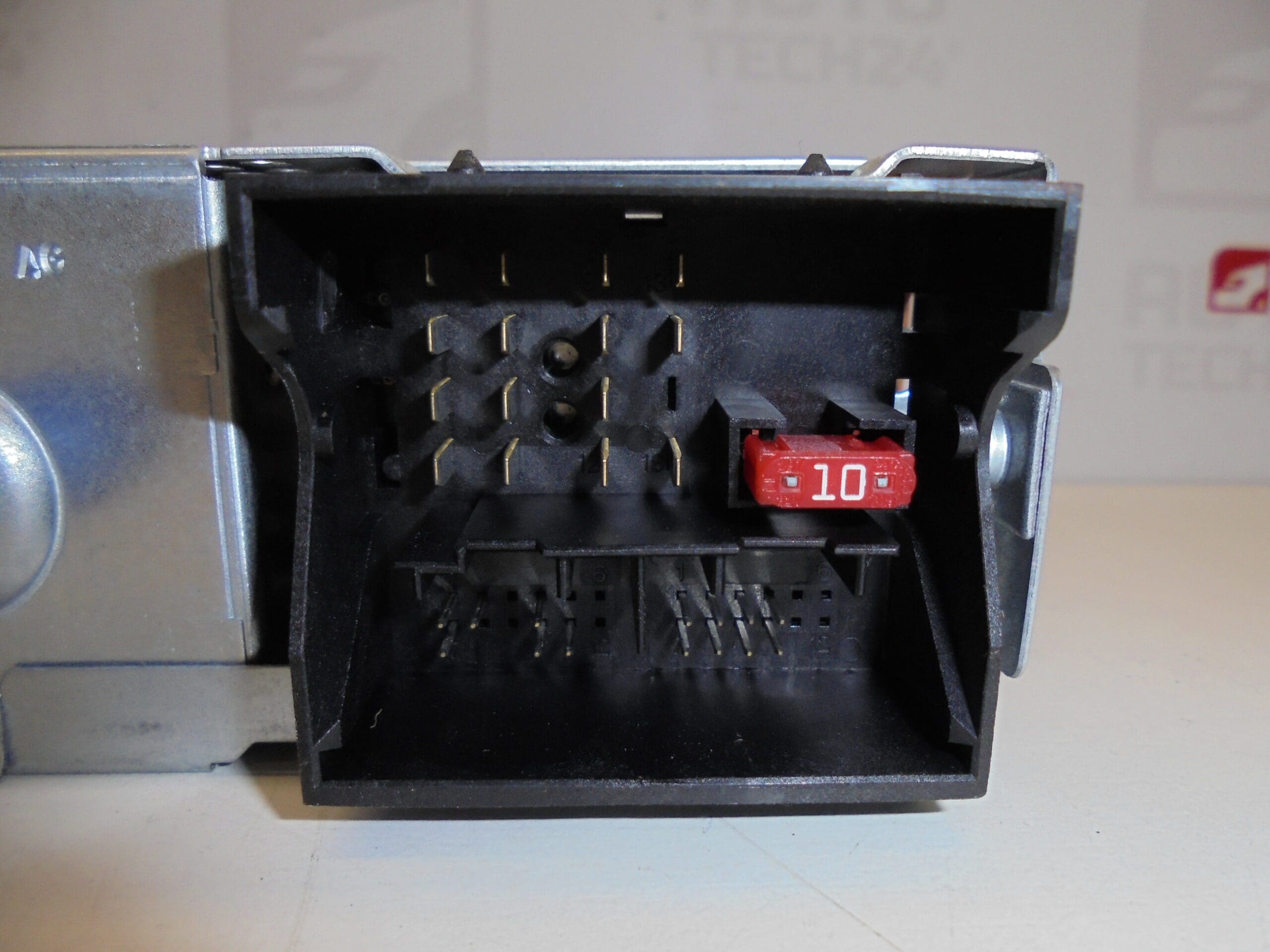 CD ραδιόφωνο αυτοκινήτου Continental RD4N2M Peugeot 308 96660458XH 6574QT