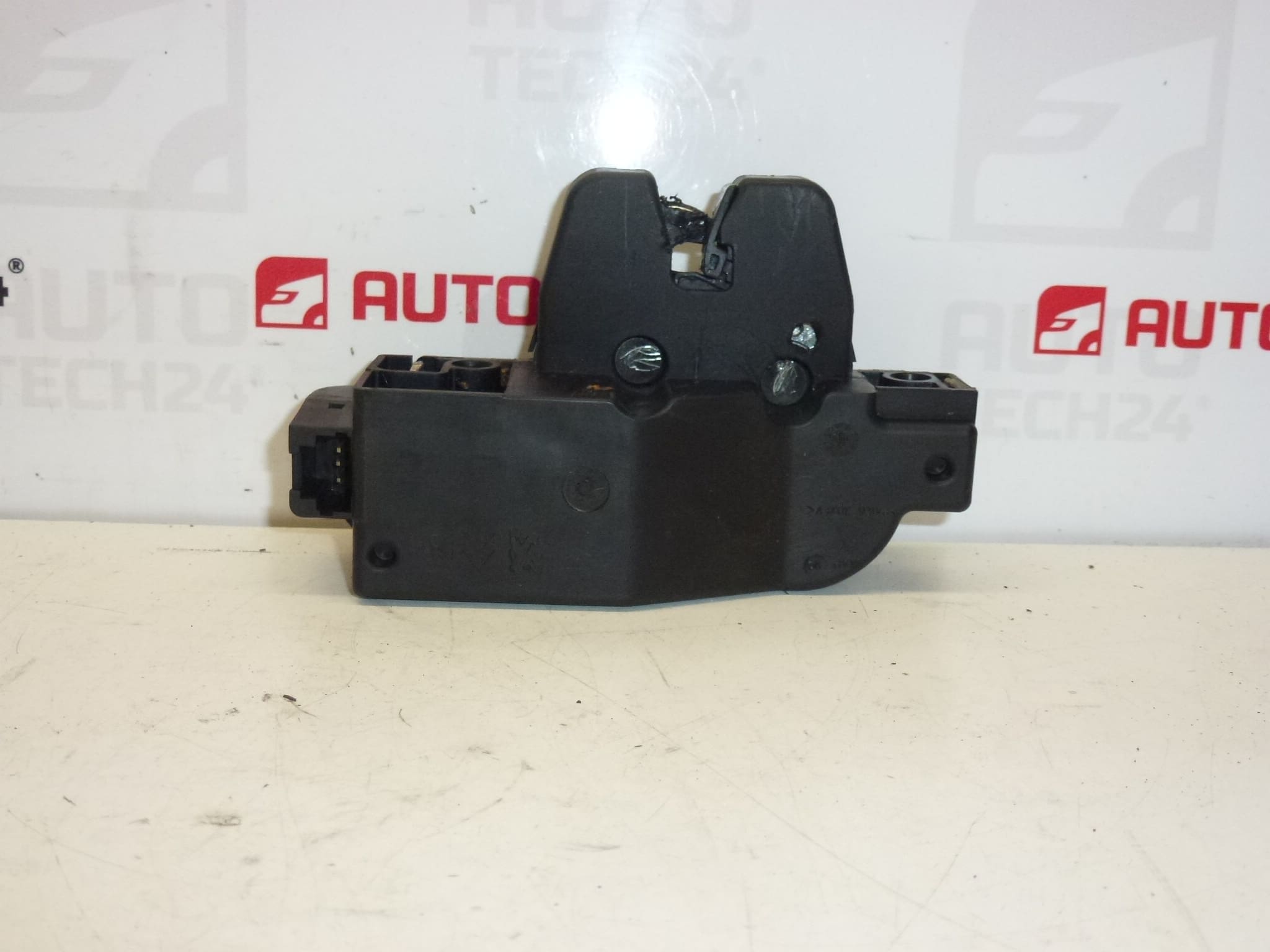 Κλειδαριά Citroën Peugeot 9653208080 871983