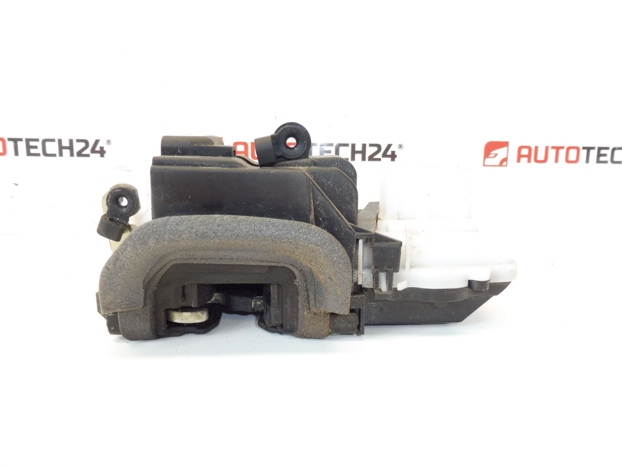 Κλείδωμα δεξιού εμπρόσθιου θυρών Peugeot 607 9136H3 - Image 2