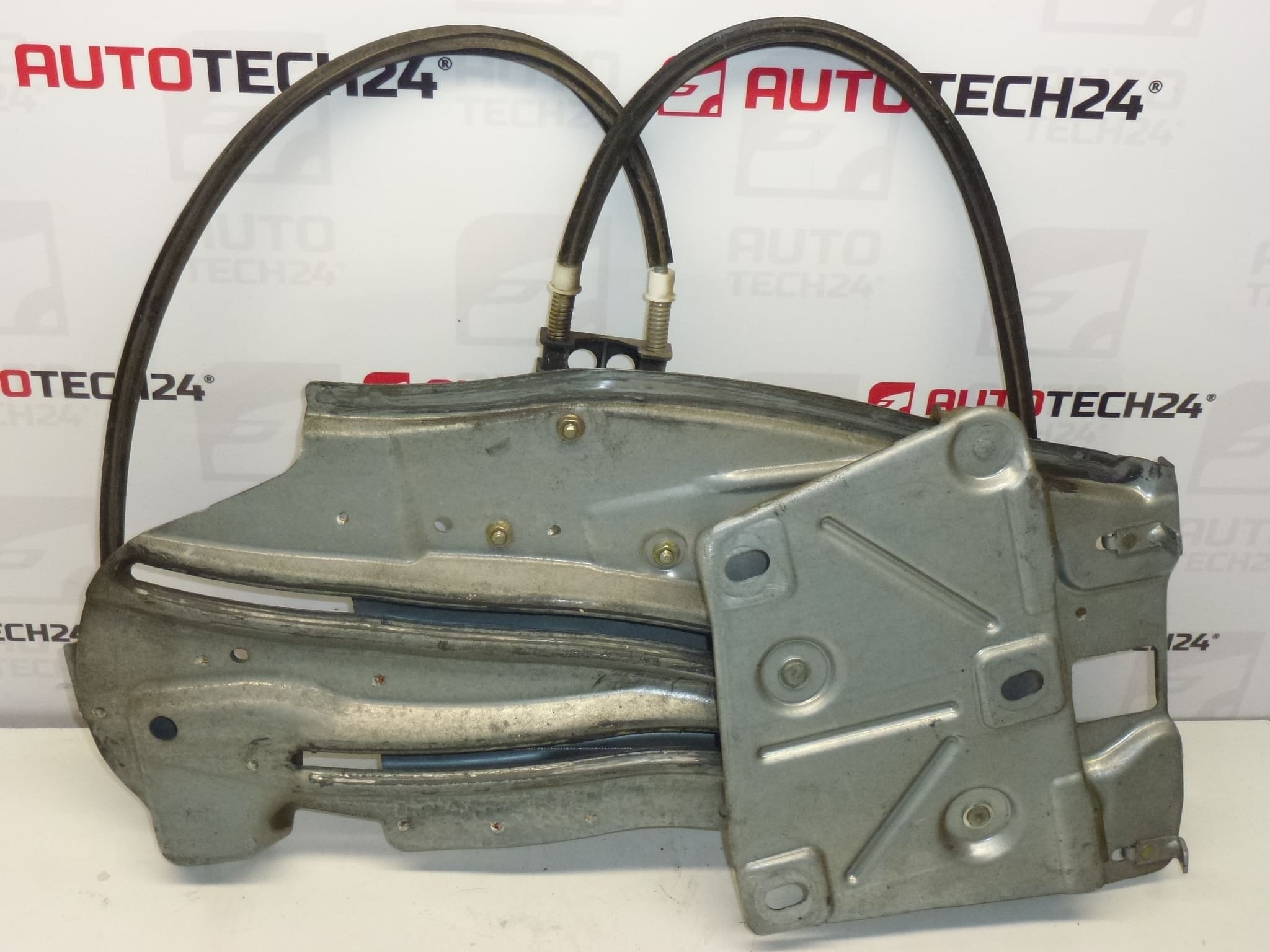 Δεξιός πίσω μηχανισμός παραθύρου Citroën C3 PLURIEL 963071080D 922485 - Image 2