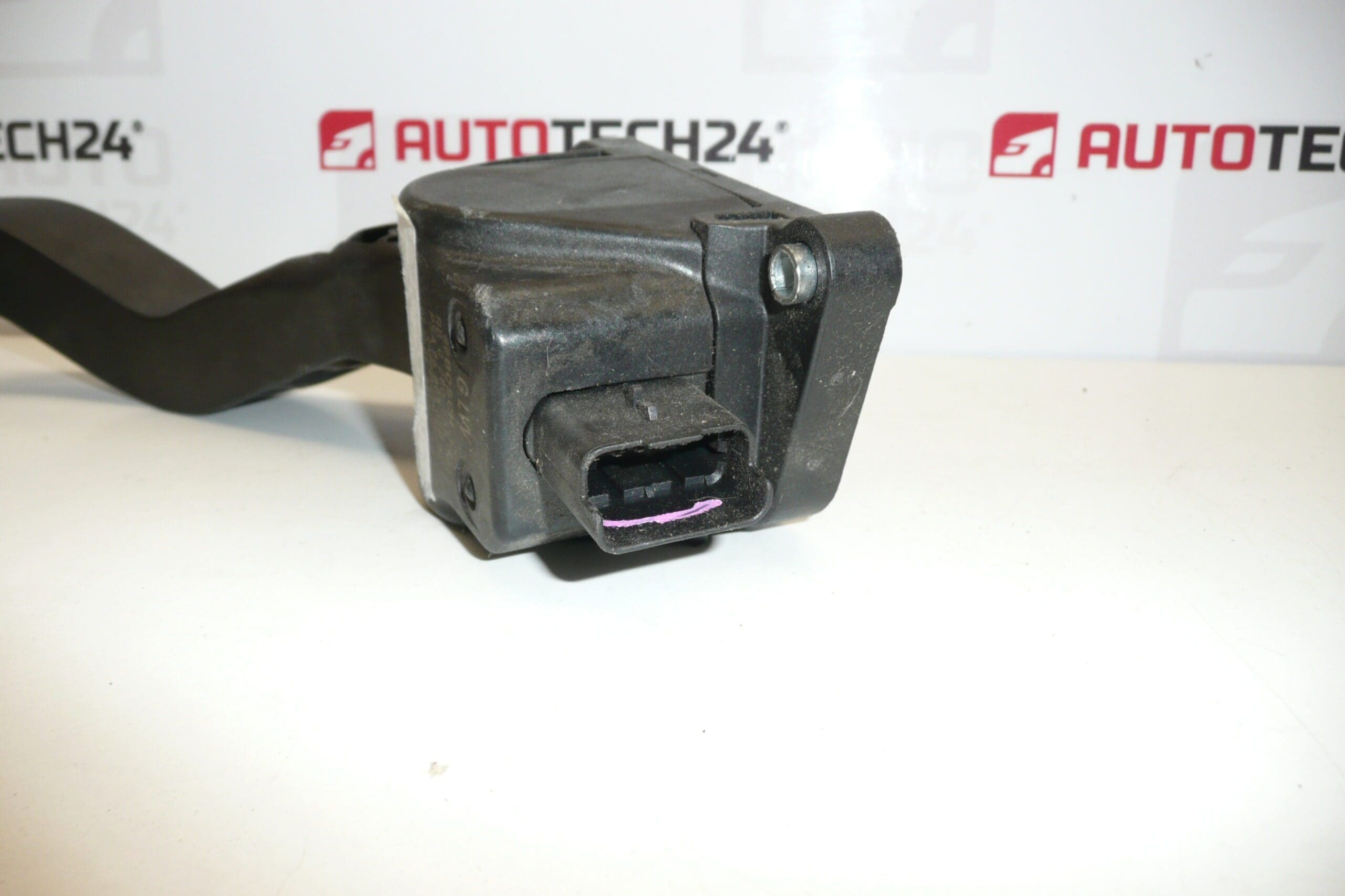 Πεντάλ γκαζιού Citroën Peugeot 0280755041 9680565880 1601T6