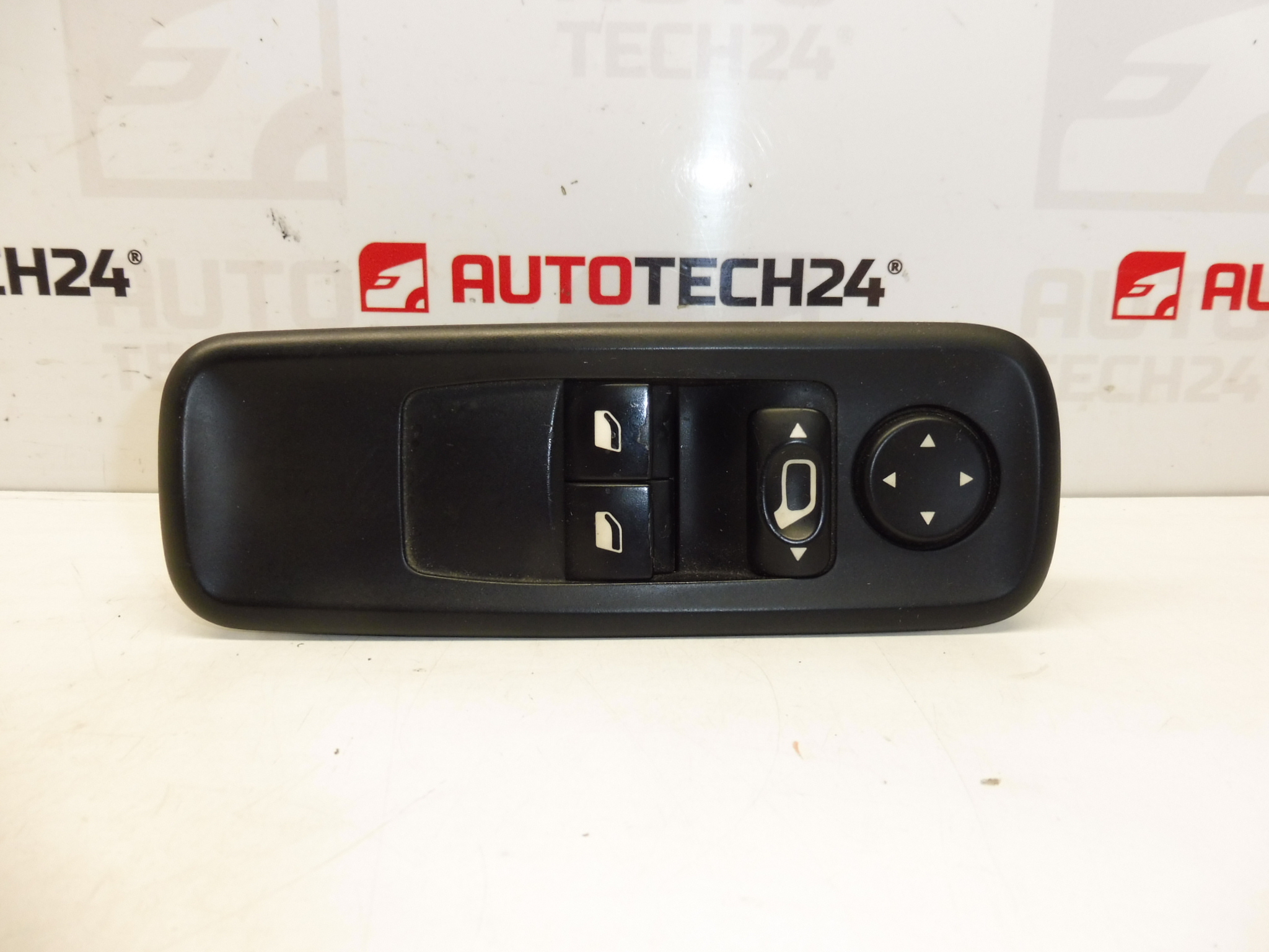 Οδηγός Citroën C8 Peugeot 807 14996350XT 6554RV