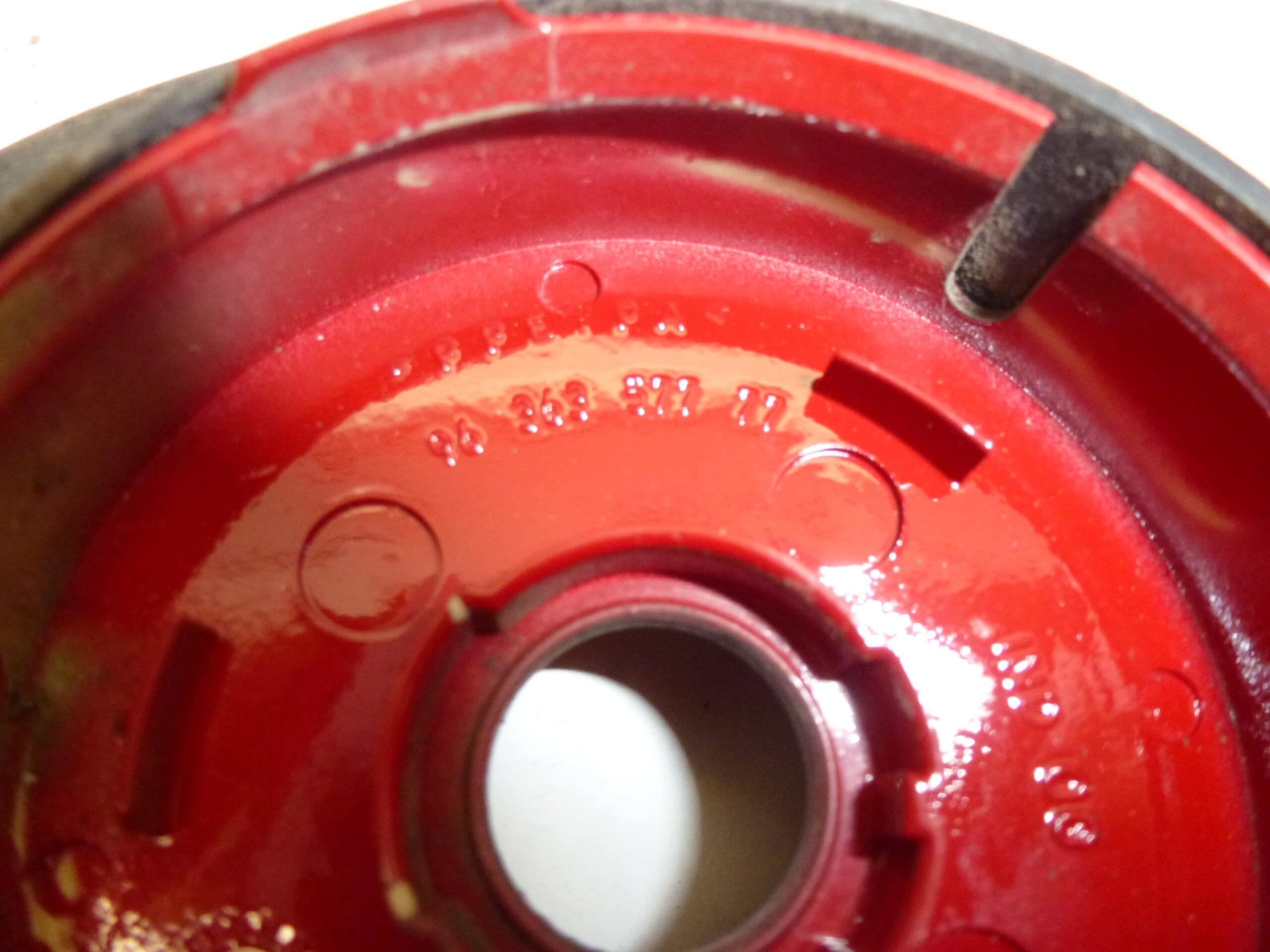 Καπάκι ρεζερβουάρ Citroën Berlingo Peugeot Partner 9636357777 KJF