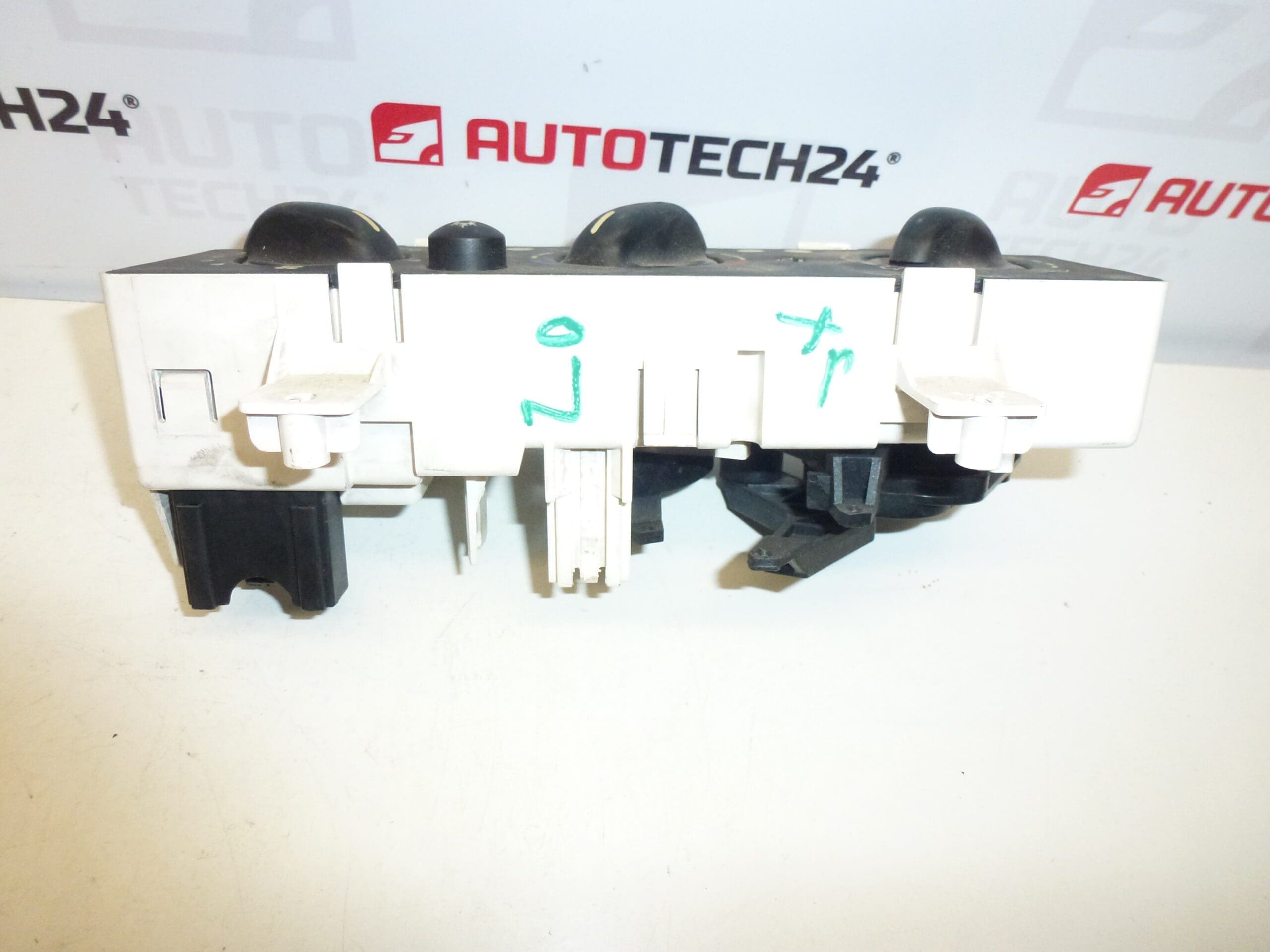 Έλεγχος θέρμανσης κλιματισμού Citroën Xsara 6451FR 6451NG