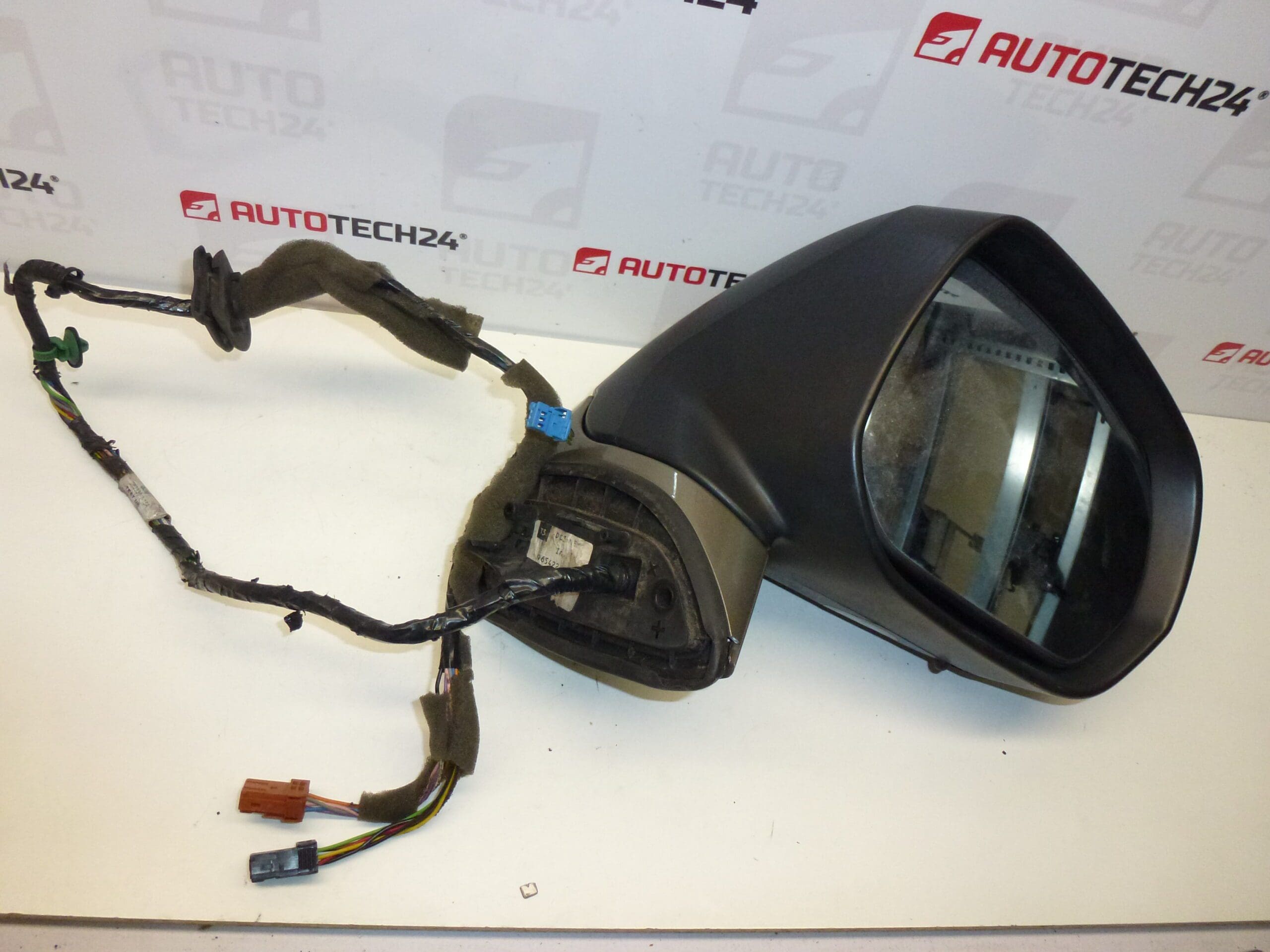 Δεξιός καθρέφτης Citroën C4 Picasso 96542245XT 8153H3