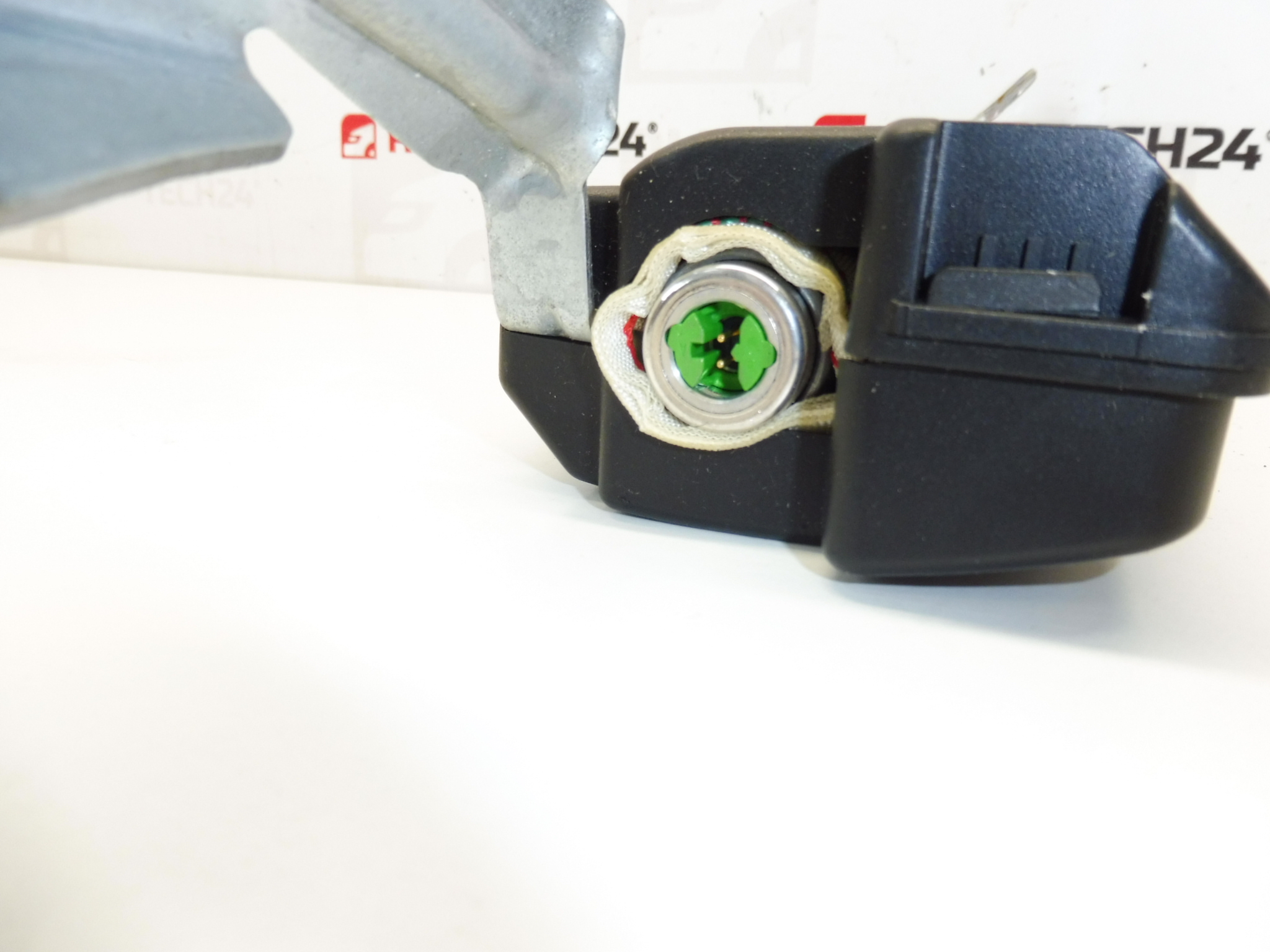 Αερόσακος αριστερού πίσω καθίσματος Peugeot 607 96648622980 8216Z6