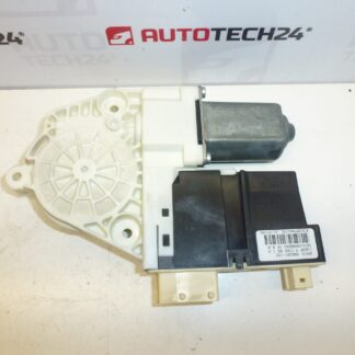 Μπροστινό αριστερό μοτέρ Peugeot 307 CC 9221CL