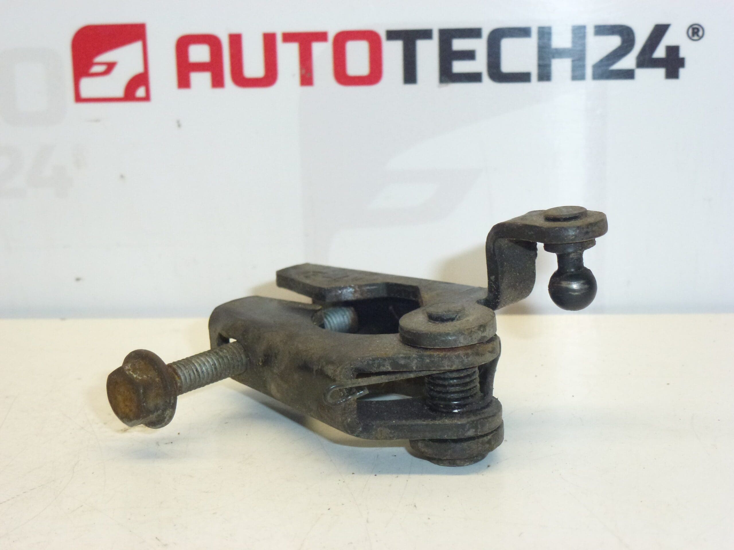 Βάση αισθητήρα ύψους Citroën Peugeot 529126