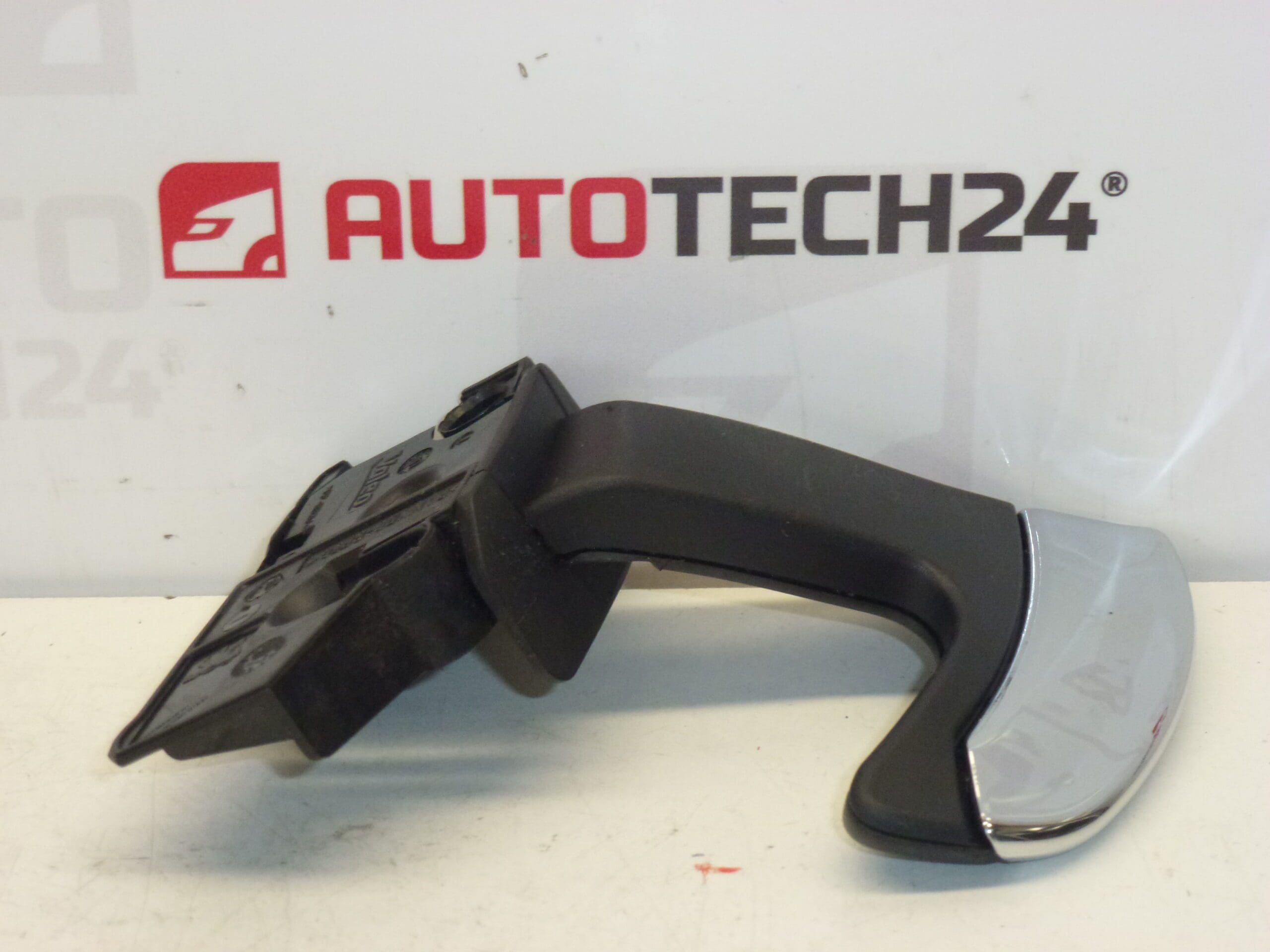 Κουμπί αλλαγής ταχυτήτων Citroën Peugeot 96481641XT 6242N6