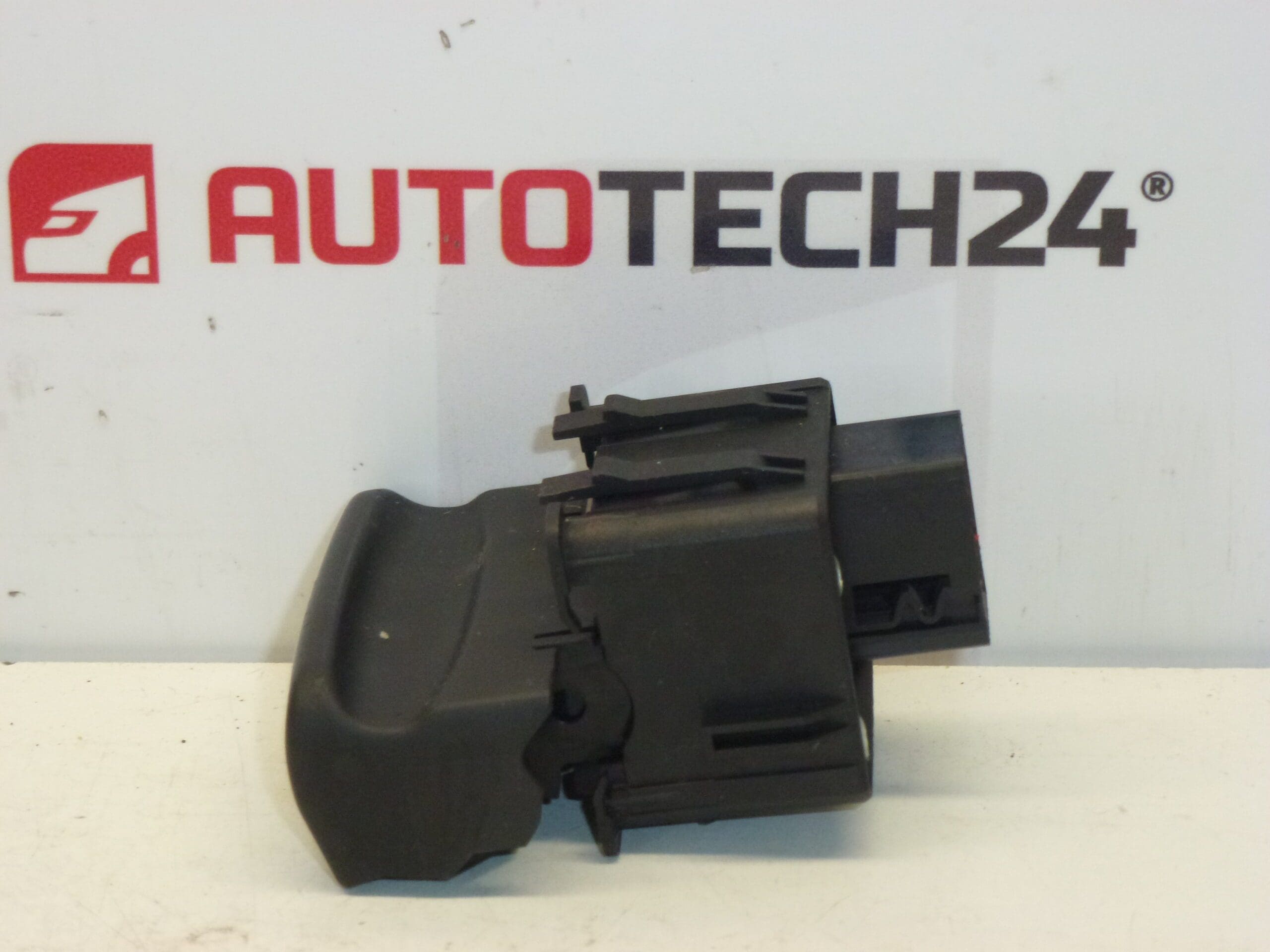 Έλεγχος χειρόφρενου Citroën C4 Picasso 96551922ZD 470702