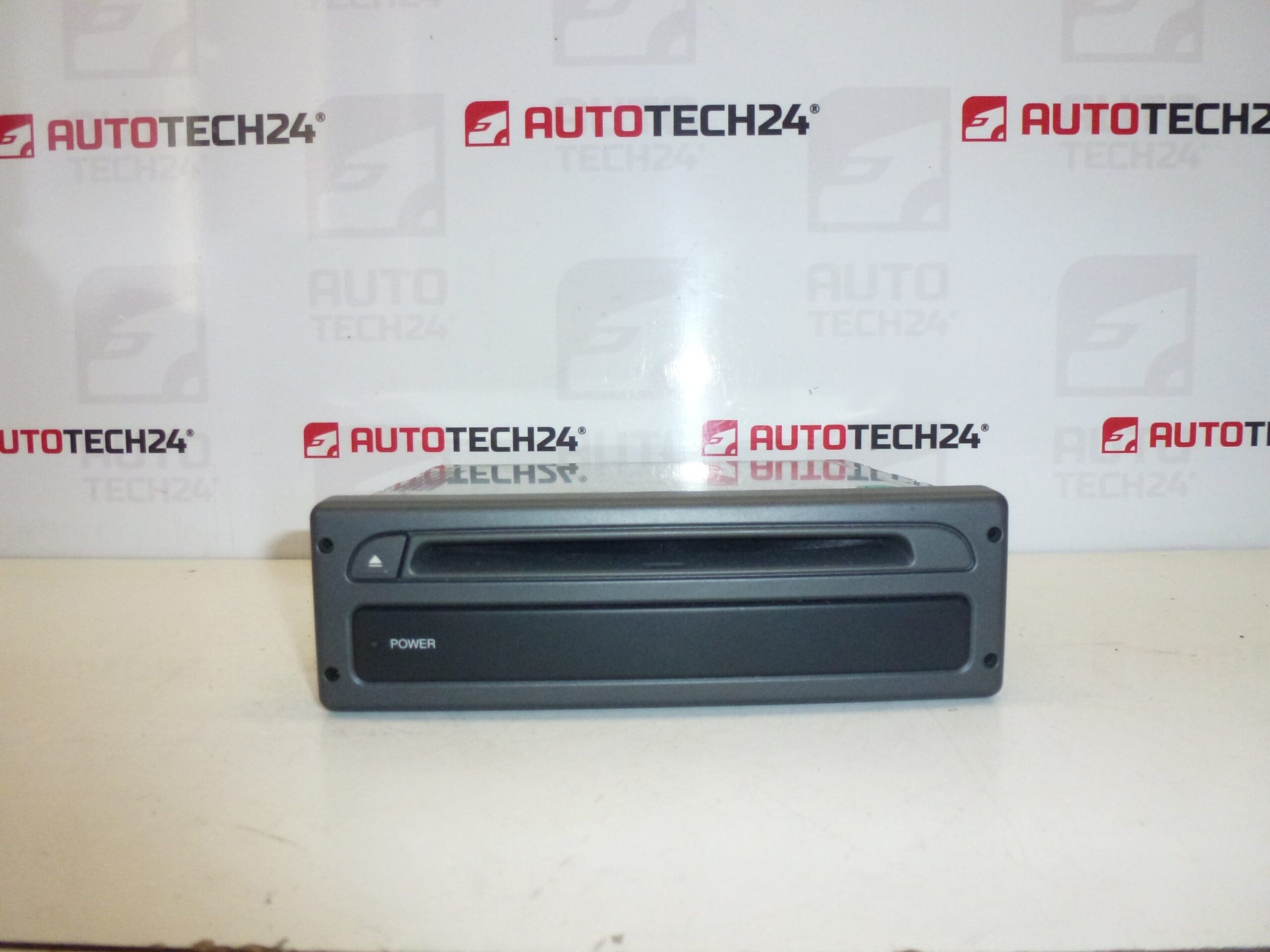 Αναγνώστης πλοήγησης Citroën Peugeot 9644987380