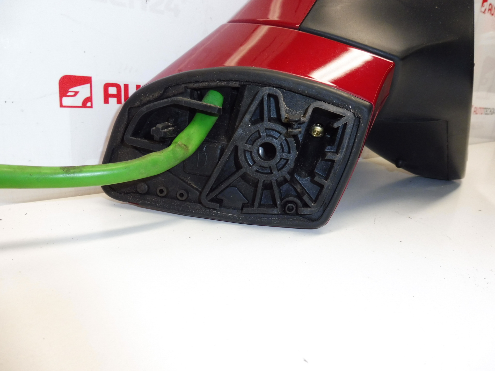 Δεξιός καθρέφτης Peugeot 308 LKRD 8153NC