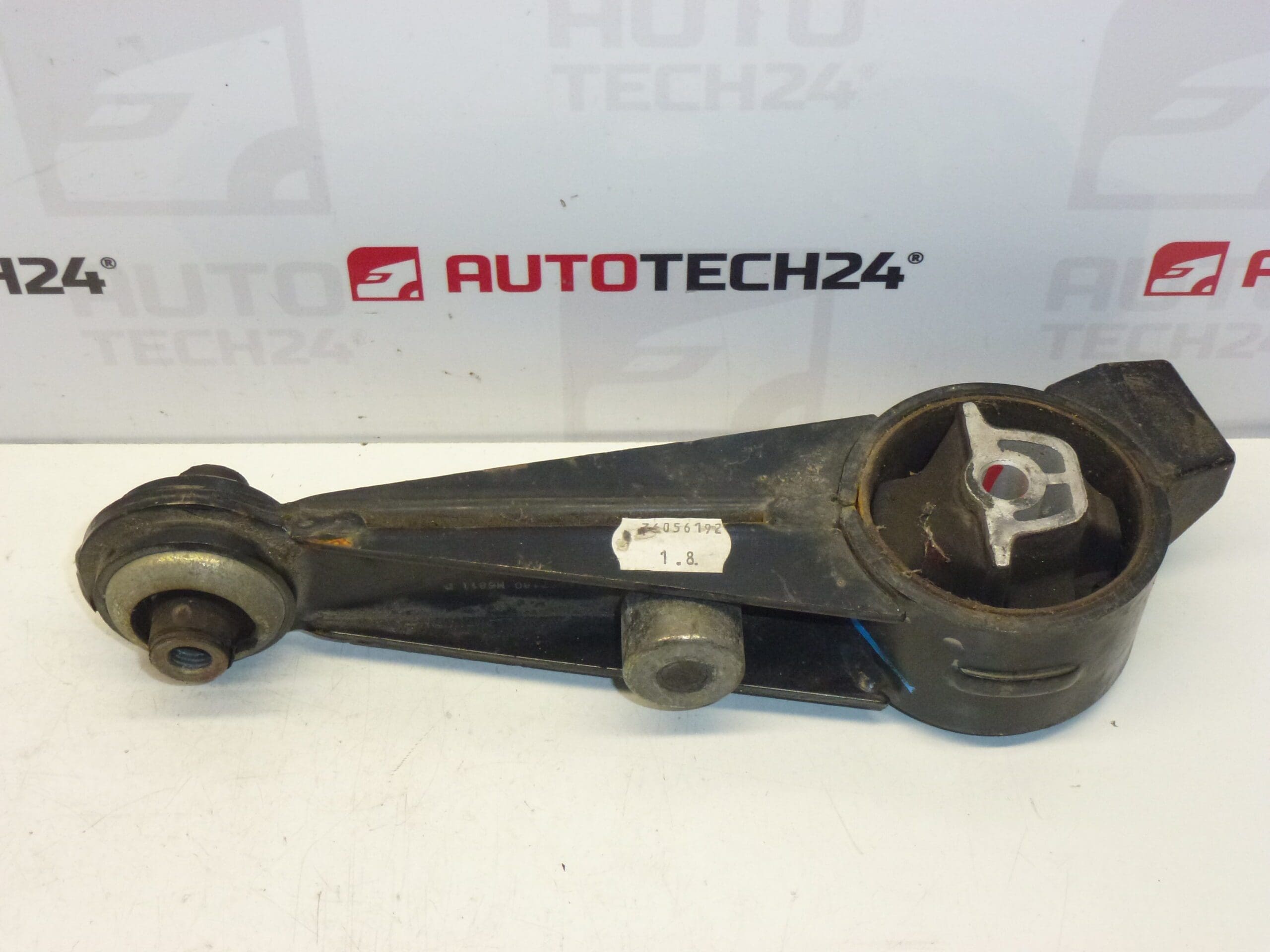 Στήριγμα αθόρυβου μπλοκ κινητήρα Citroën Peugeot 9642916580