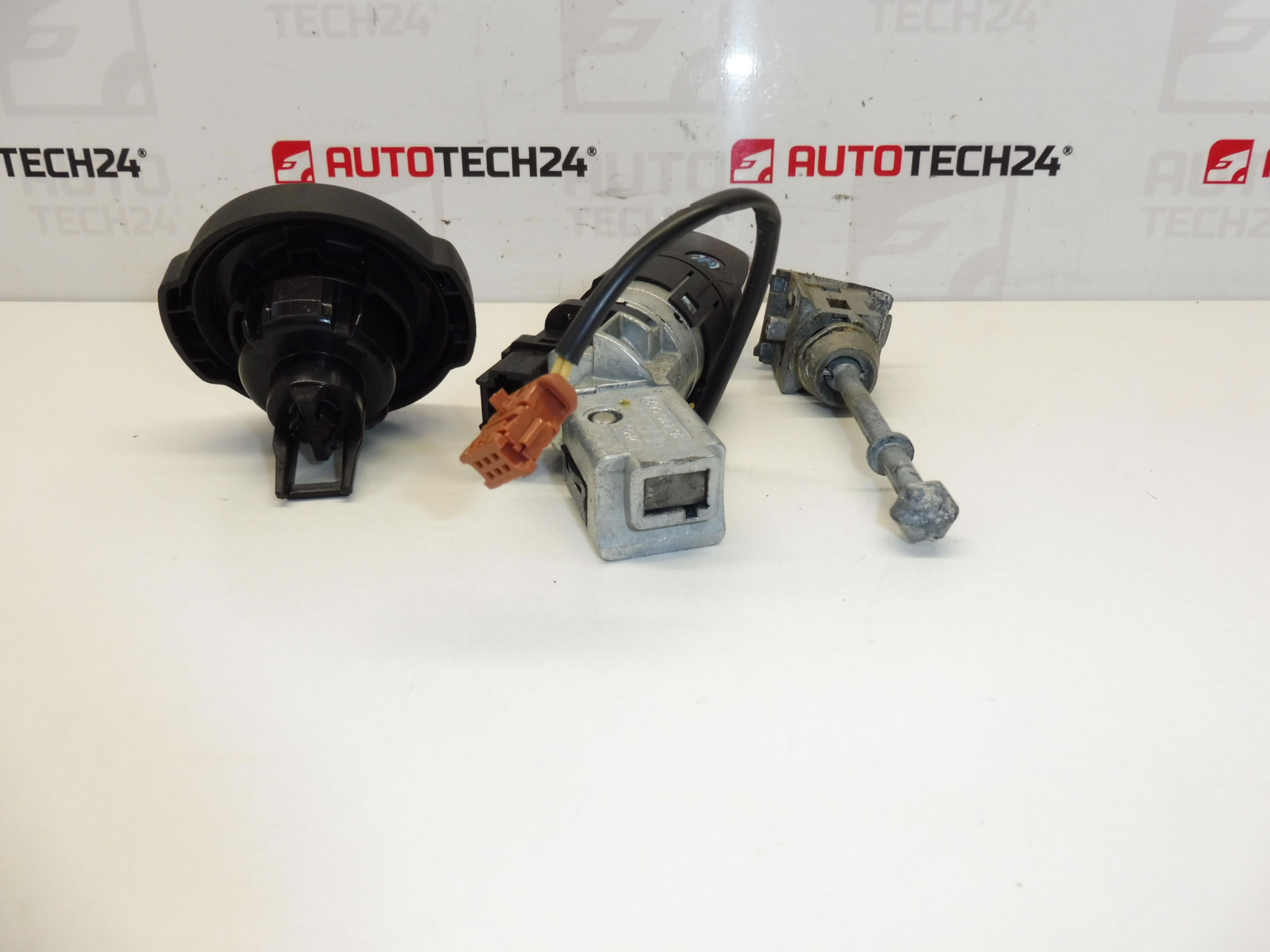 Σετ κλειδαριές και 1 κλειδί Citroën Peugeot 4162KF 1609233980 1606423680