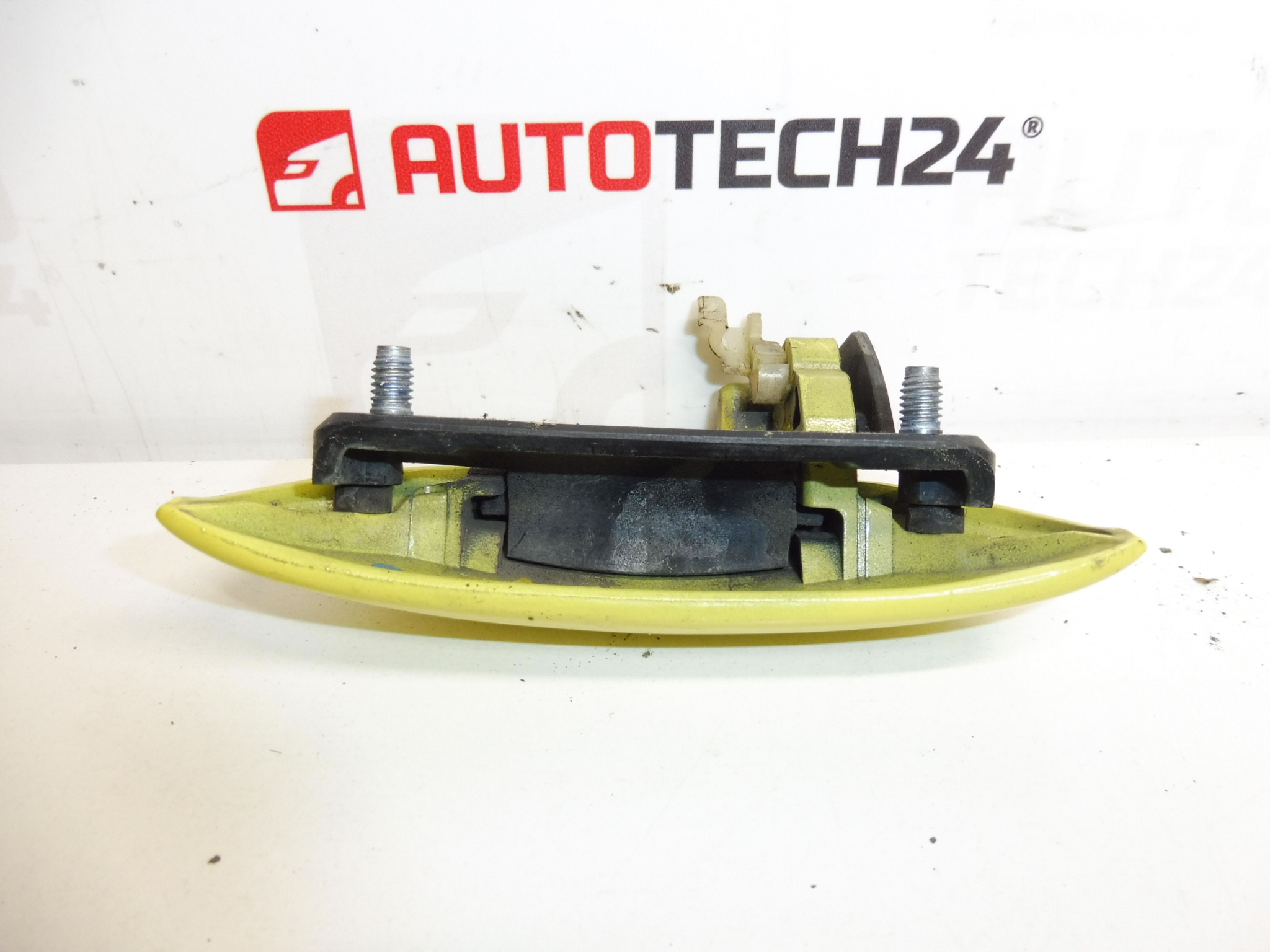 Λαβή δεξιά μπροστινής πόρτας KBL Citroën C1 Peugeot 107 9101AH