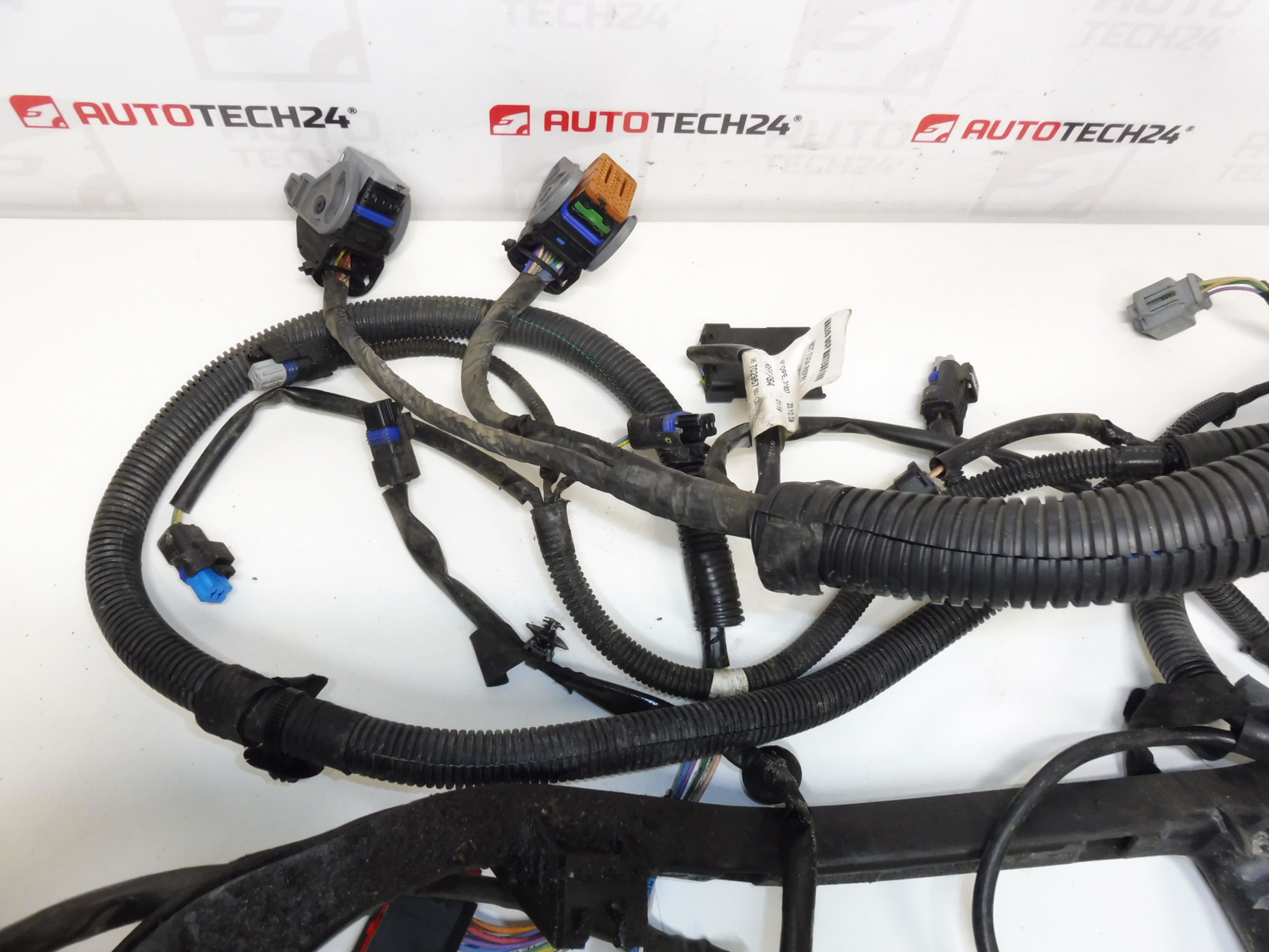 Πλεξούδα κινητήρα Peugeot Citroen 1.4i 9670295780 9660900080 658581