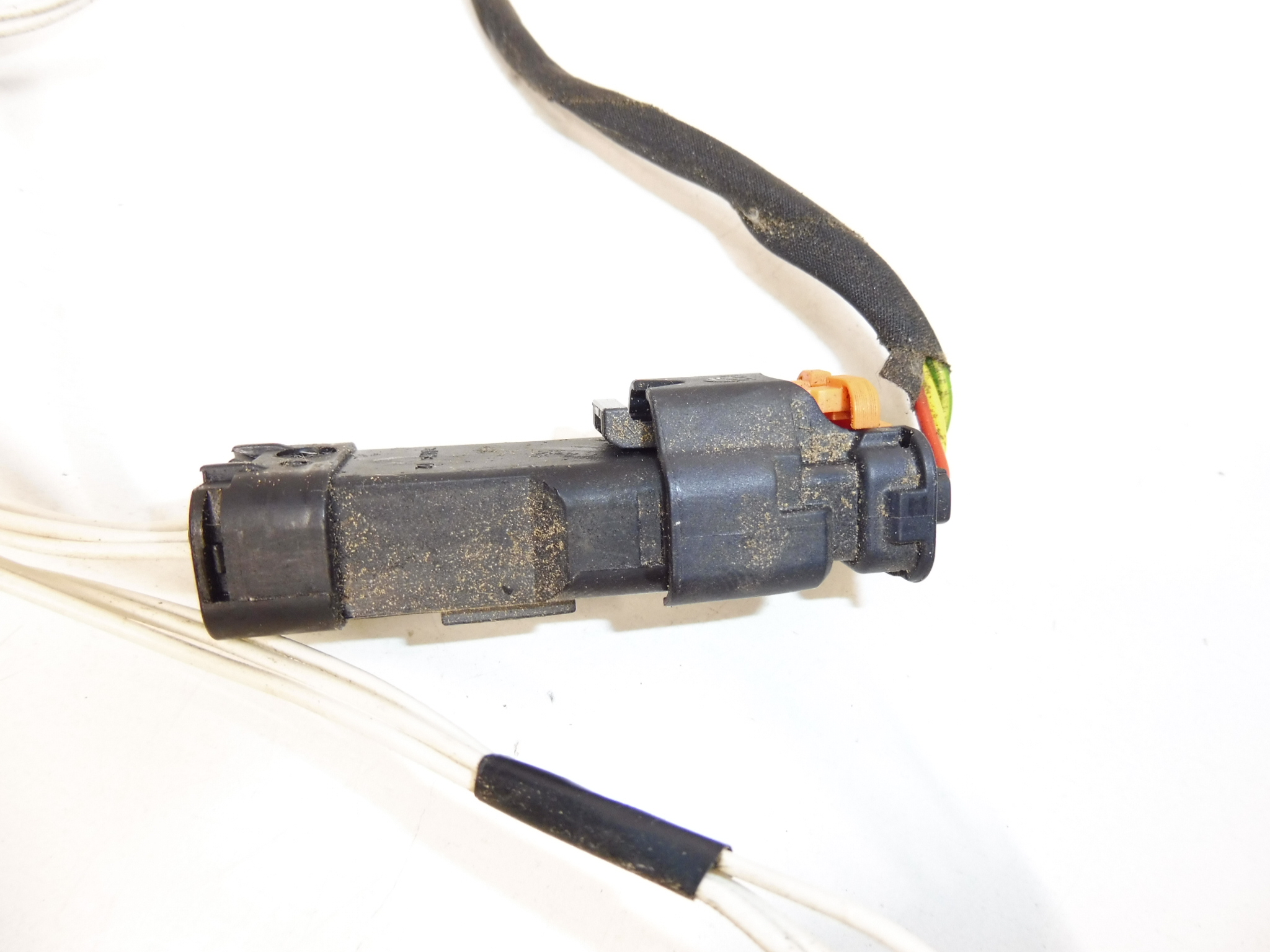 Πρίζα πίσω λαμπτήρα Citroën C3 Picasso 6350GL 6351GL