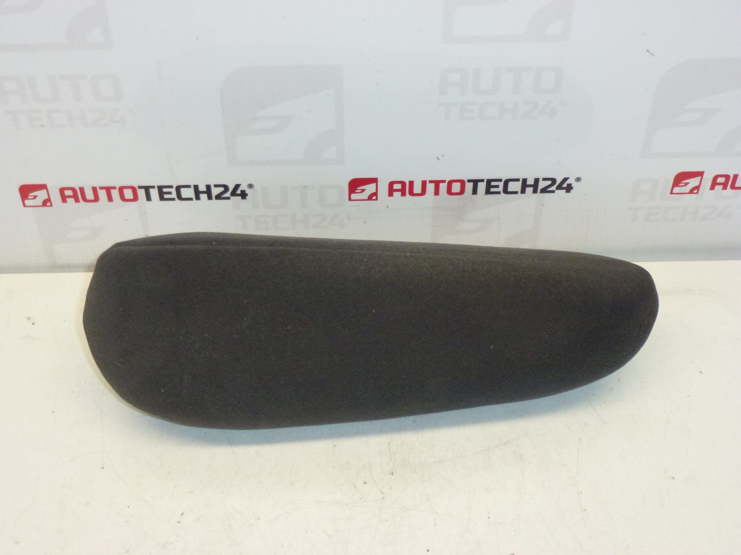 Αριστερό υποβραχιόνιο Citroën Peugeot 8830X8