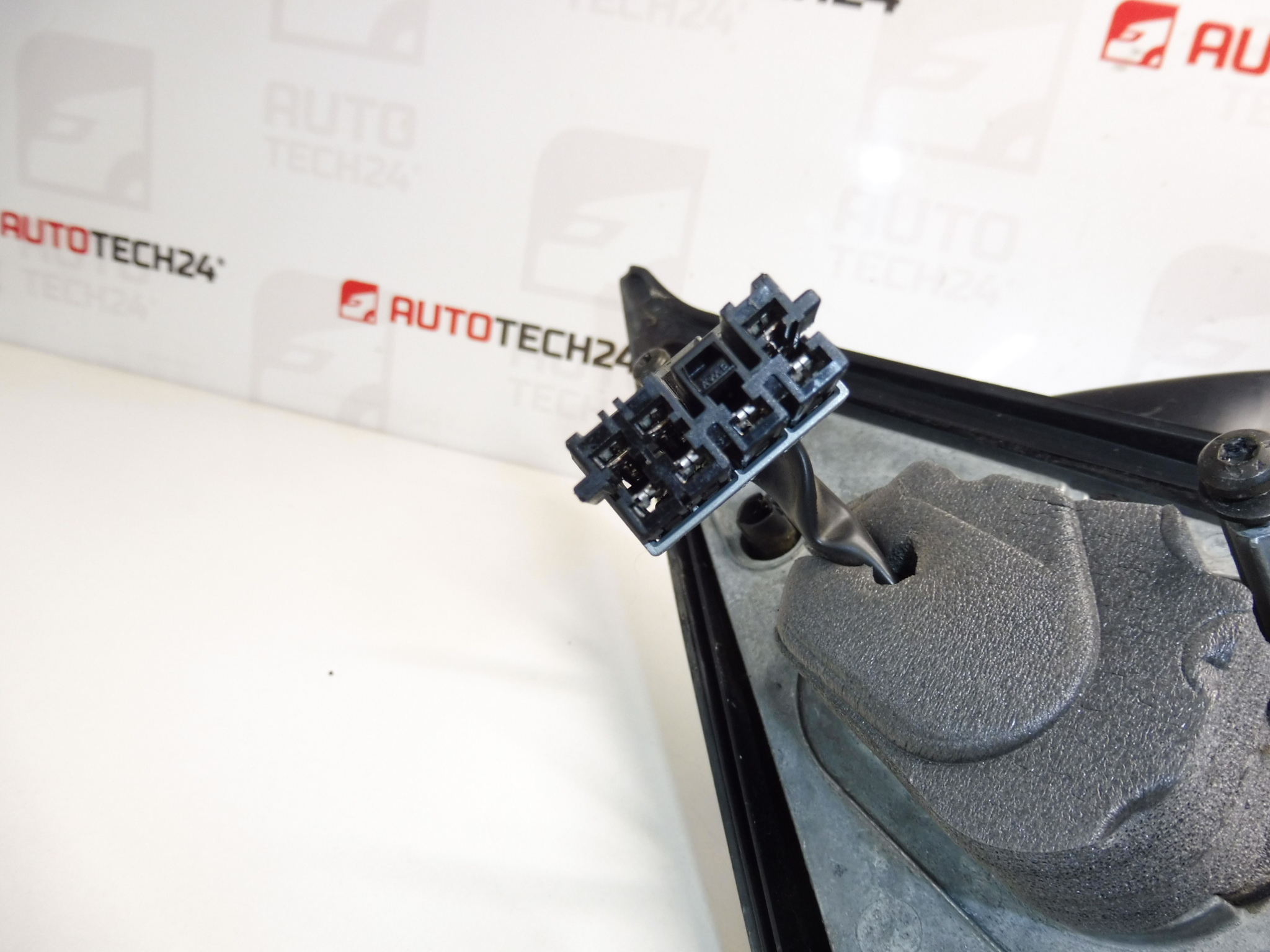 Δεξιός καθρέφτης Citroën Xsara EWPA 8148TH