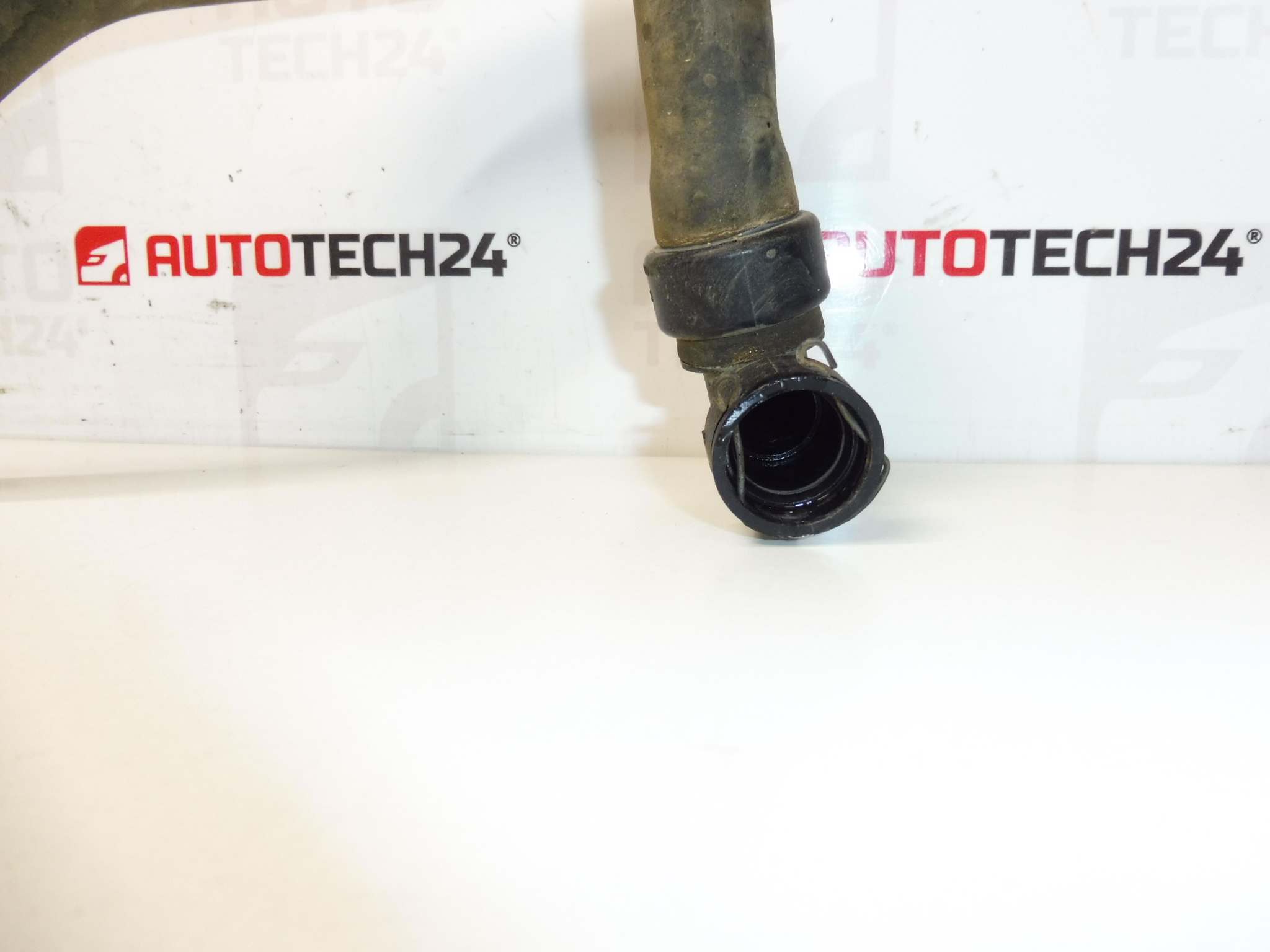 Σωλήνας νερού Citroën Peugeot 2.2 HDI 646645