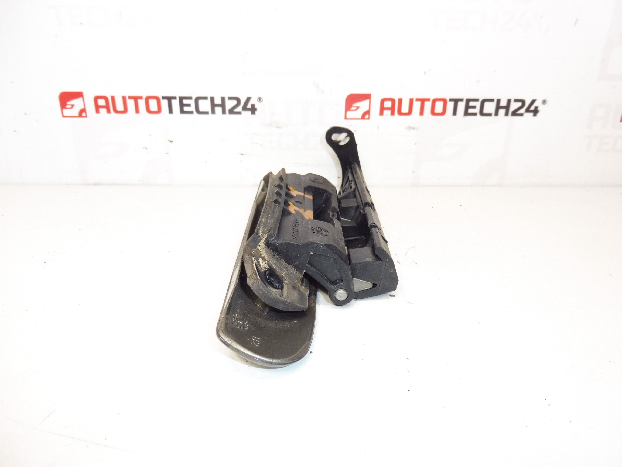 Λαβή αριστερής πόρτας Citroën Xsara Picasso KEBC 9101R8