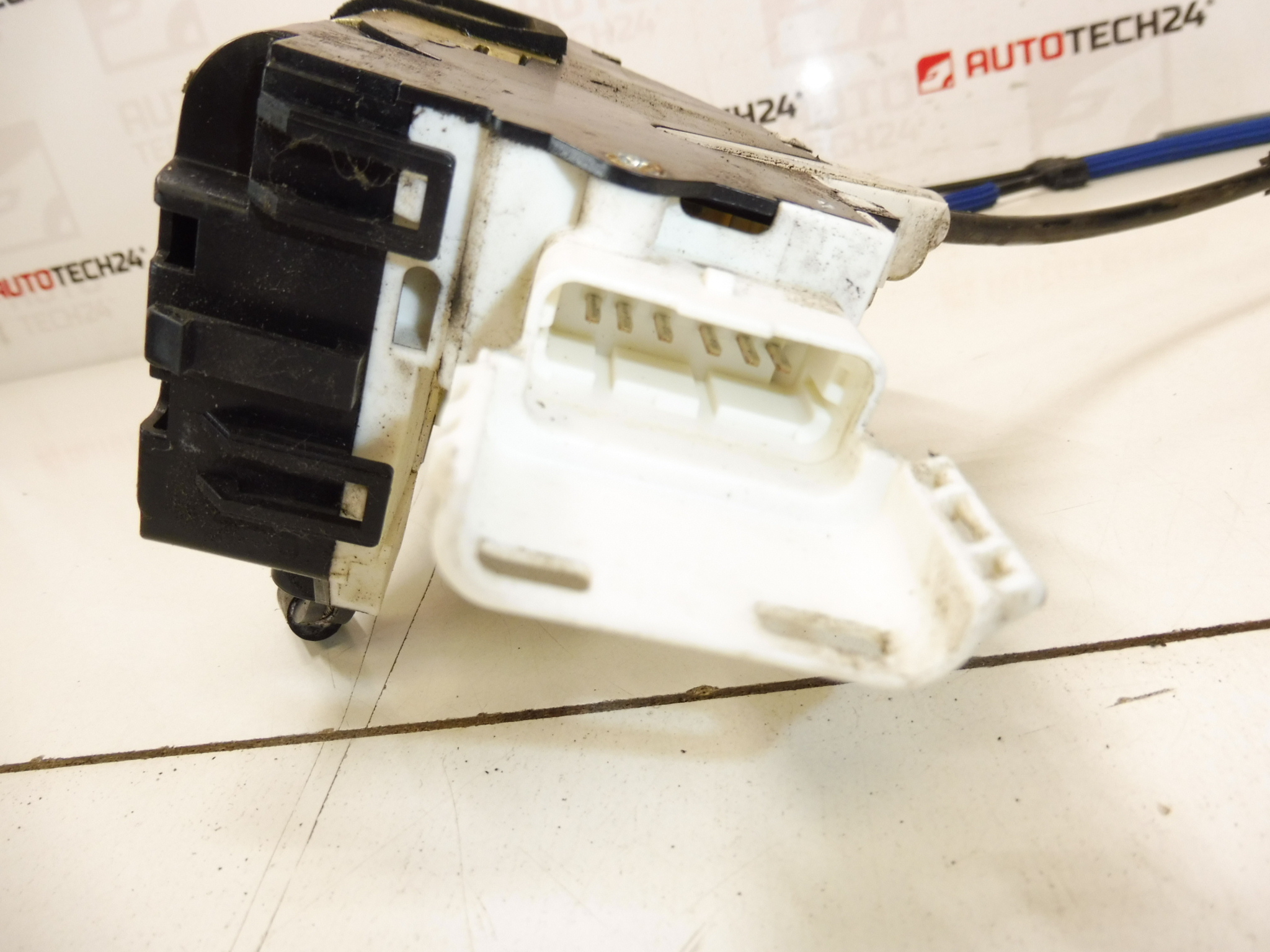 Peugeot 1007 Κλειδαριά Πόρτας Οδηγού 9681334380 9660701180 9135AE