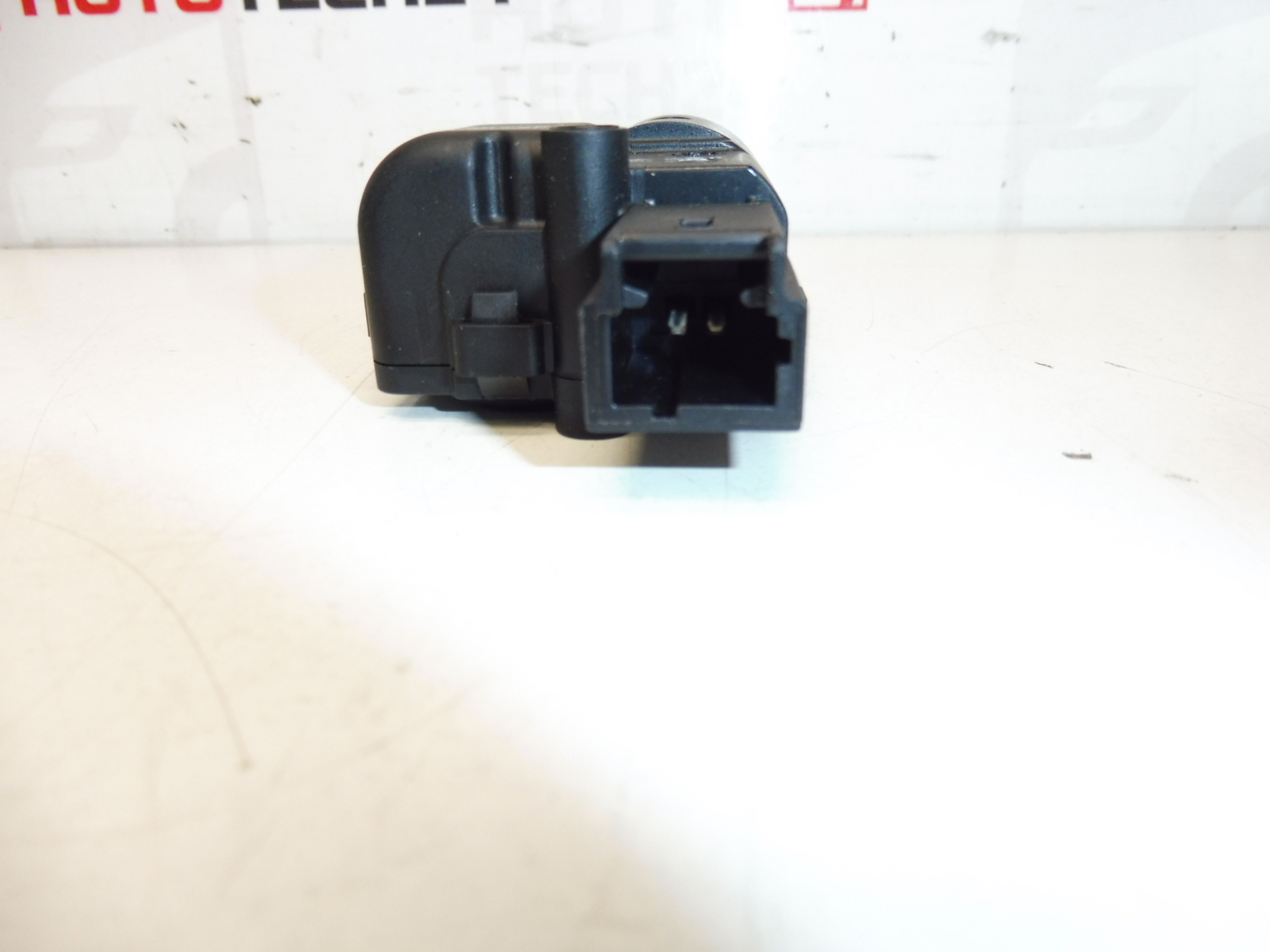 Κλειδαριά πόρτας Peugeot 1007 9649879580 661536