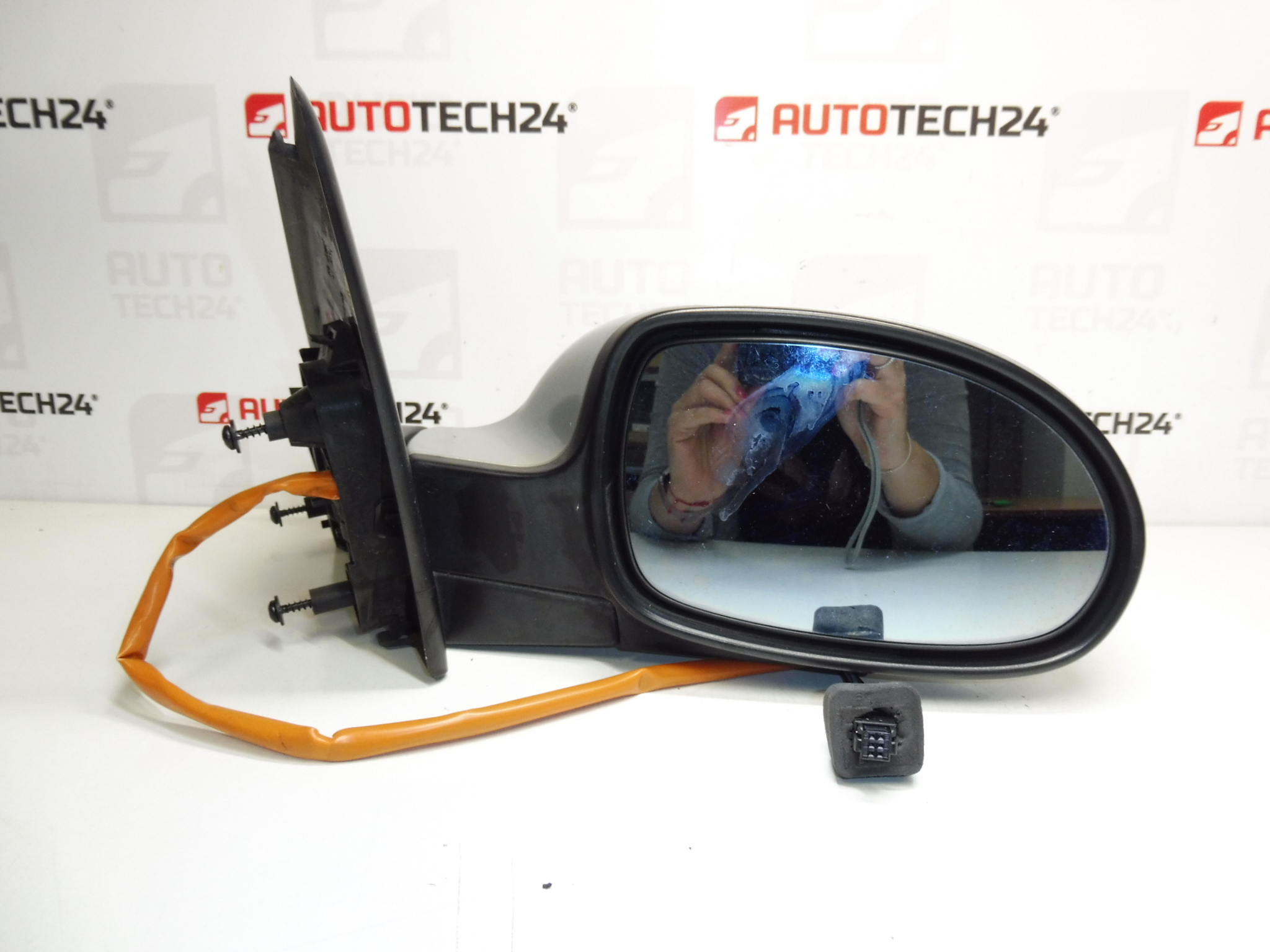 Δεξιός καθρέφτης Citroën C5 EZRC 532992XT 573170XT 8149WG