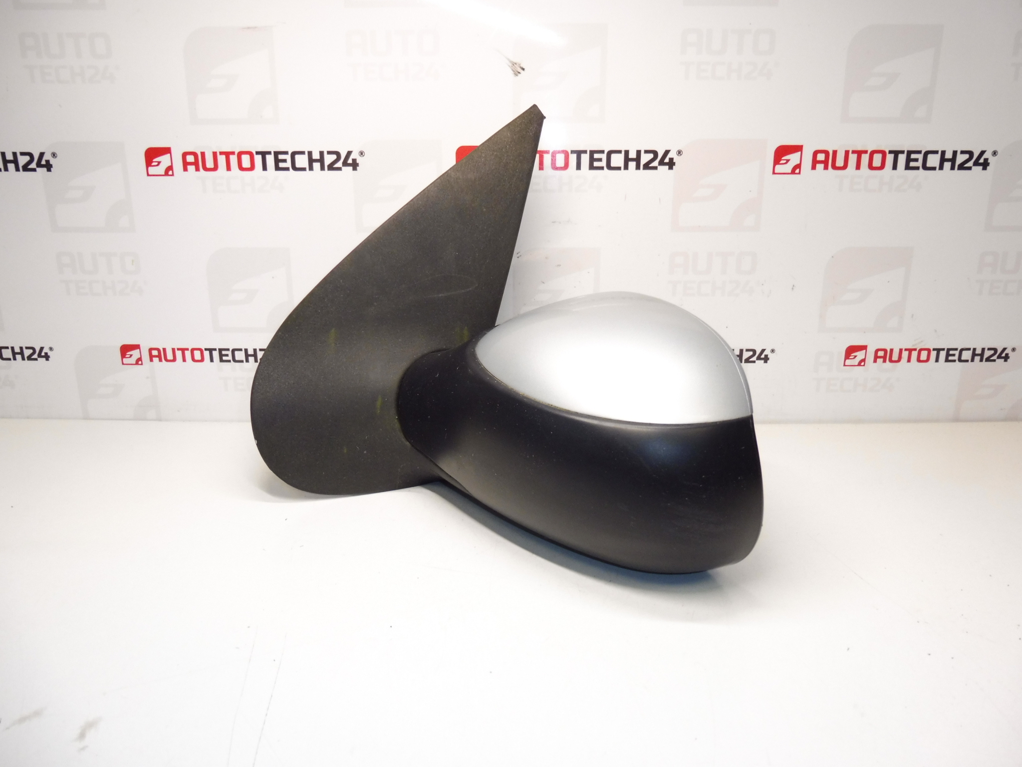 Αριστερός ηλεκτρικός καθρέφτης EZRC Peugeot 206 96480953XT 8149KQ