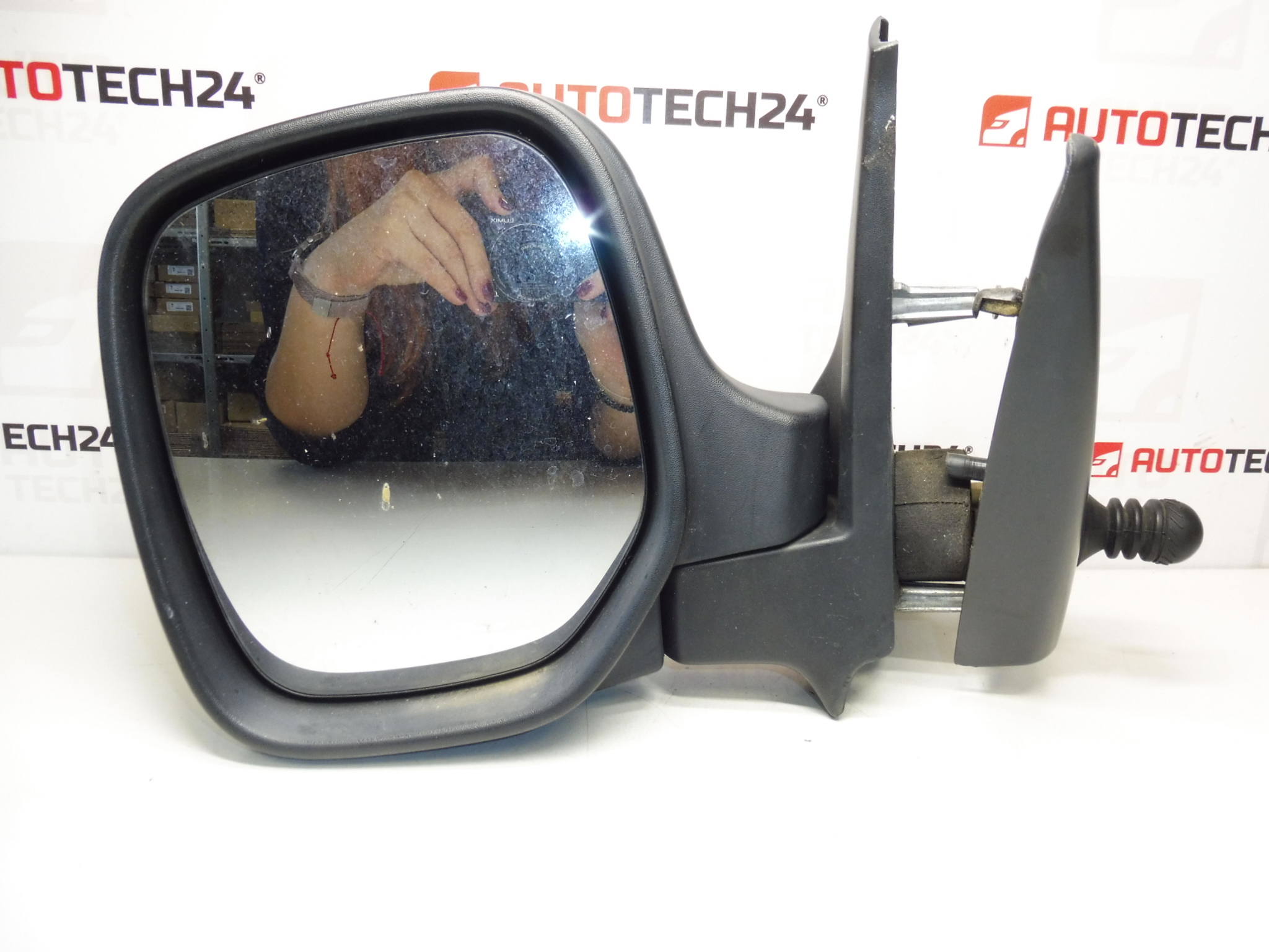 Αριστερός καθρέφτης Citroën Berlingo II μηχανικός 8153HL 8153PK