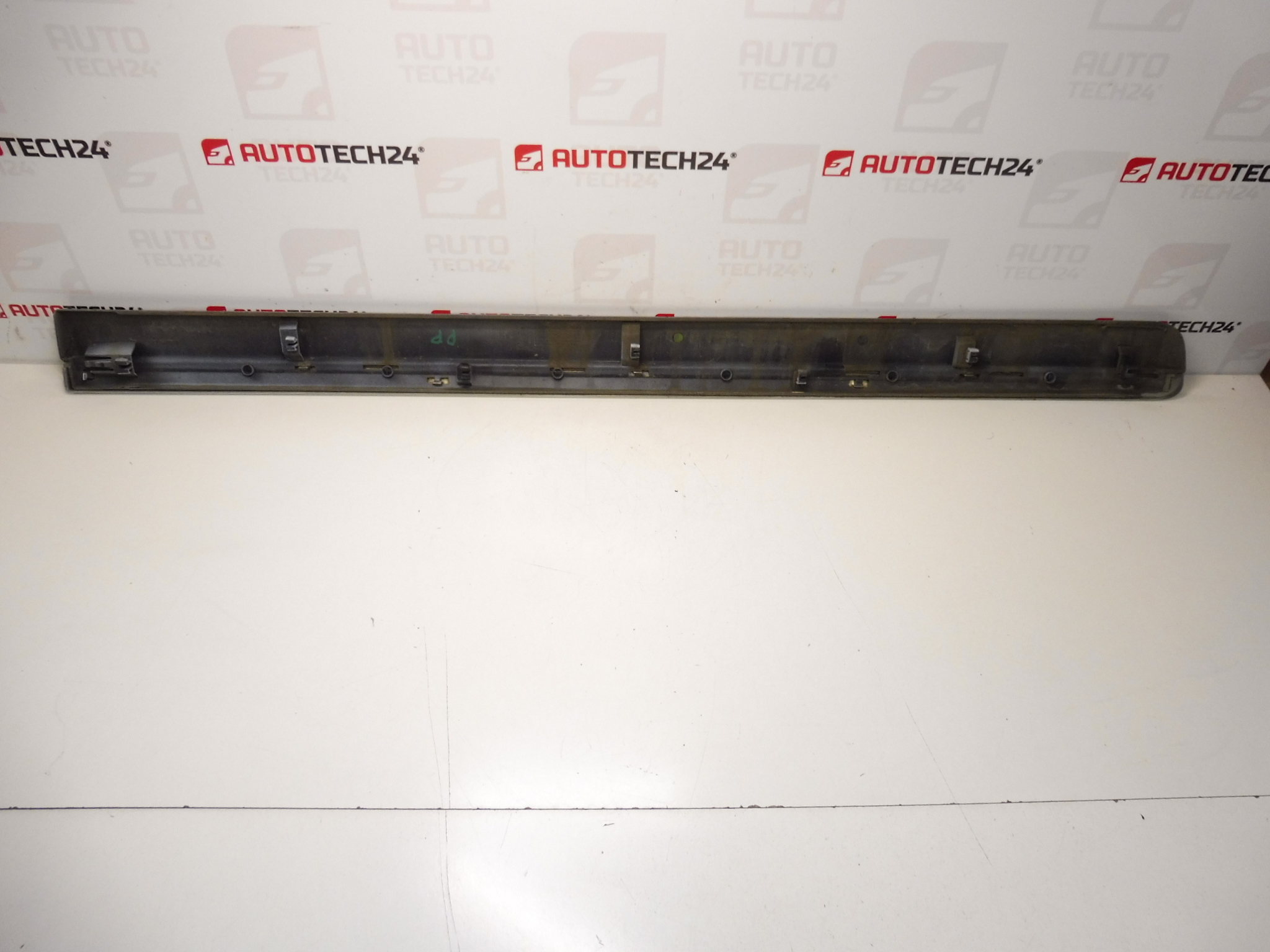 Χύτευση δεξιά μπροστινή πόρτα Citroen C8 Peugeot 807 KTQ 1401028477 8545GJ