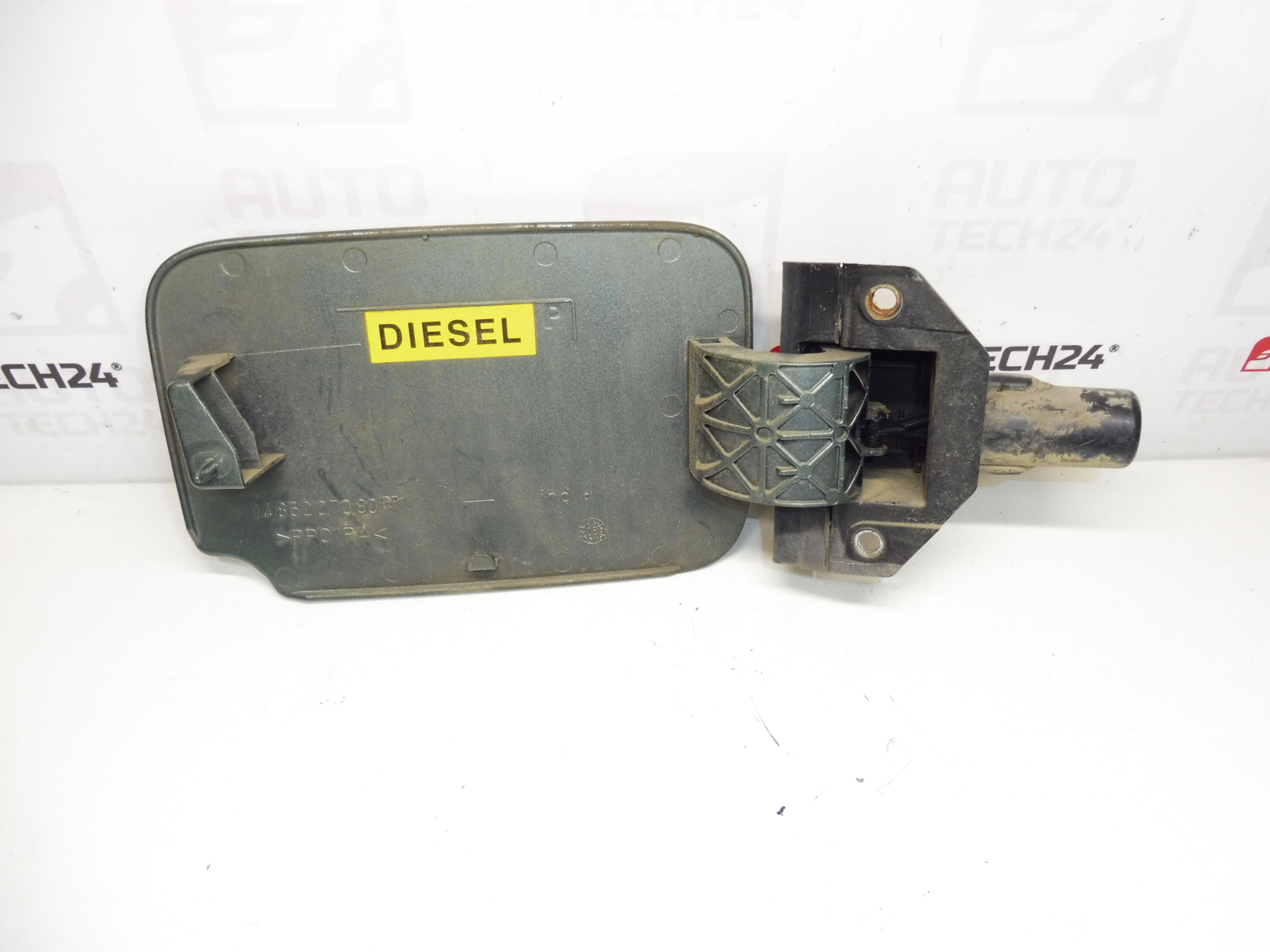 Κάλυμμα τάπας καυσίμου Peugeot 807 Citroën C8 KGB 1485207080 151790