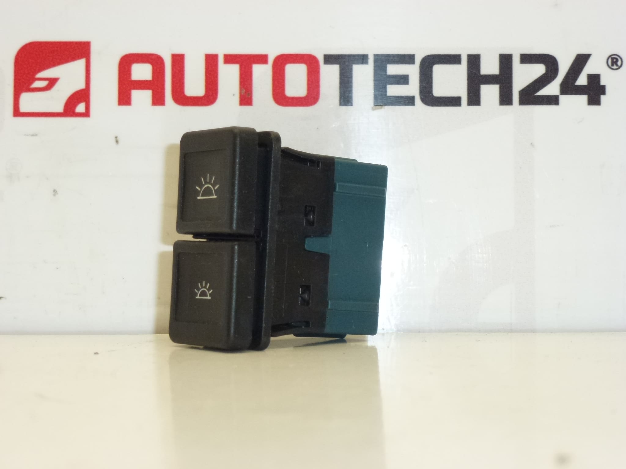 Ελεγκτής εσωτερικού φωτισμού Citroën Peugeot 655421