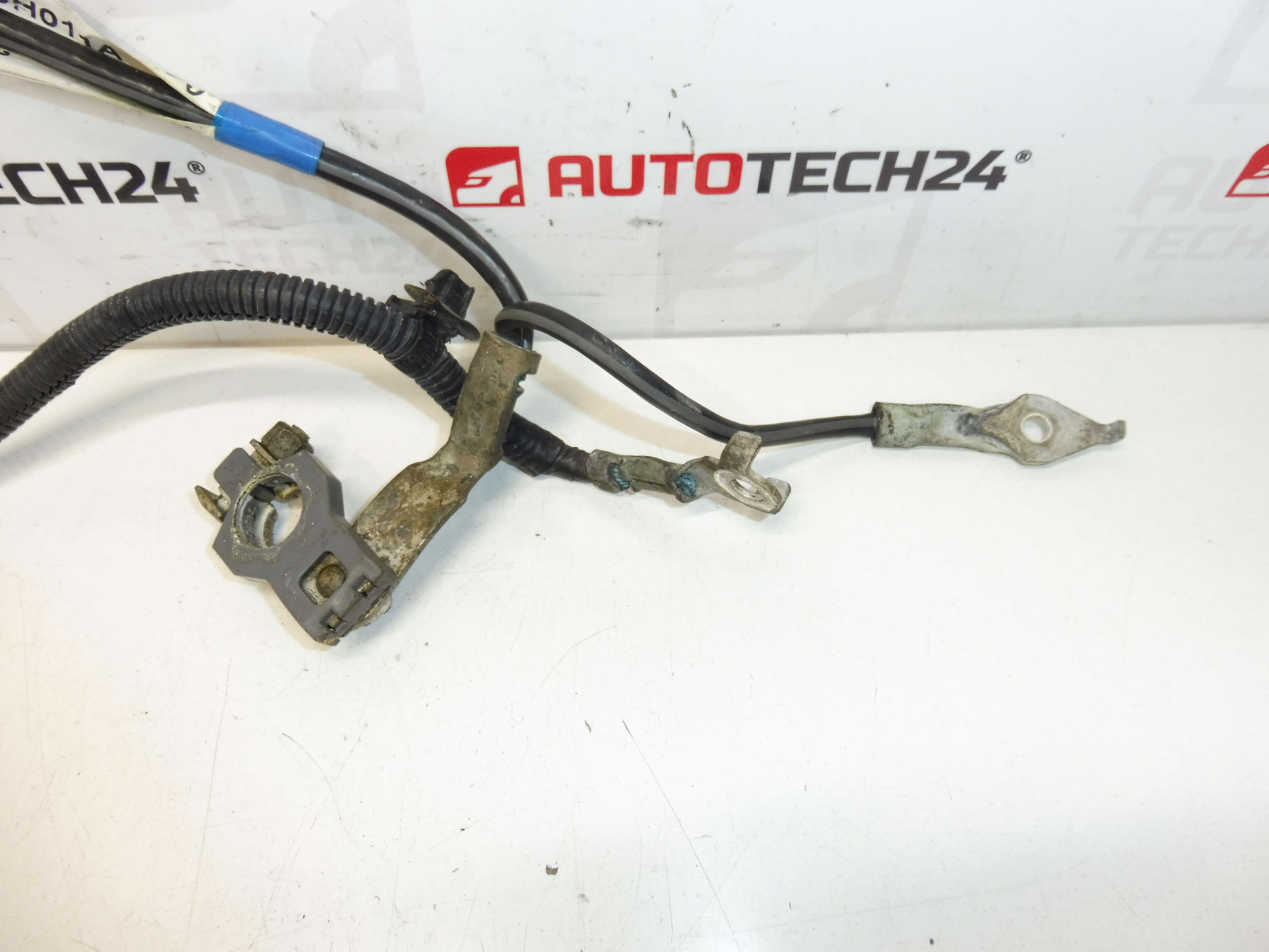 Πίσω της αρνητικής μπαταρίας Pole Citroën C1 Peugeot 107 5642HC